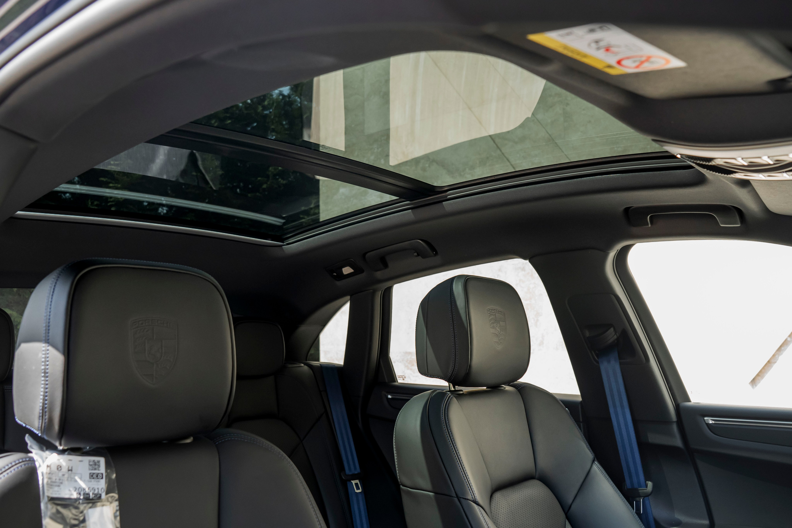Porsche Macan. Автомобильный фотограф Ногинск Денис Городок