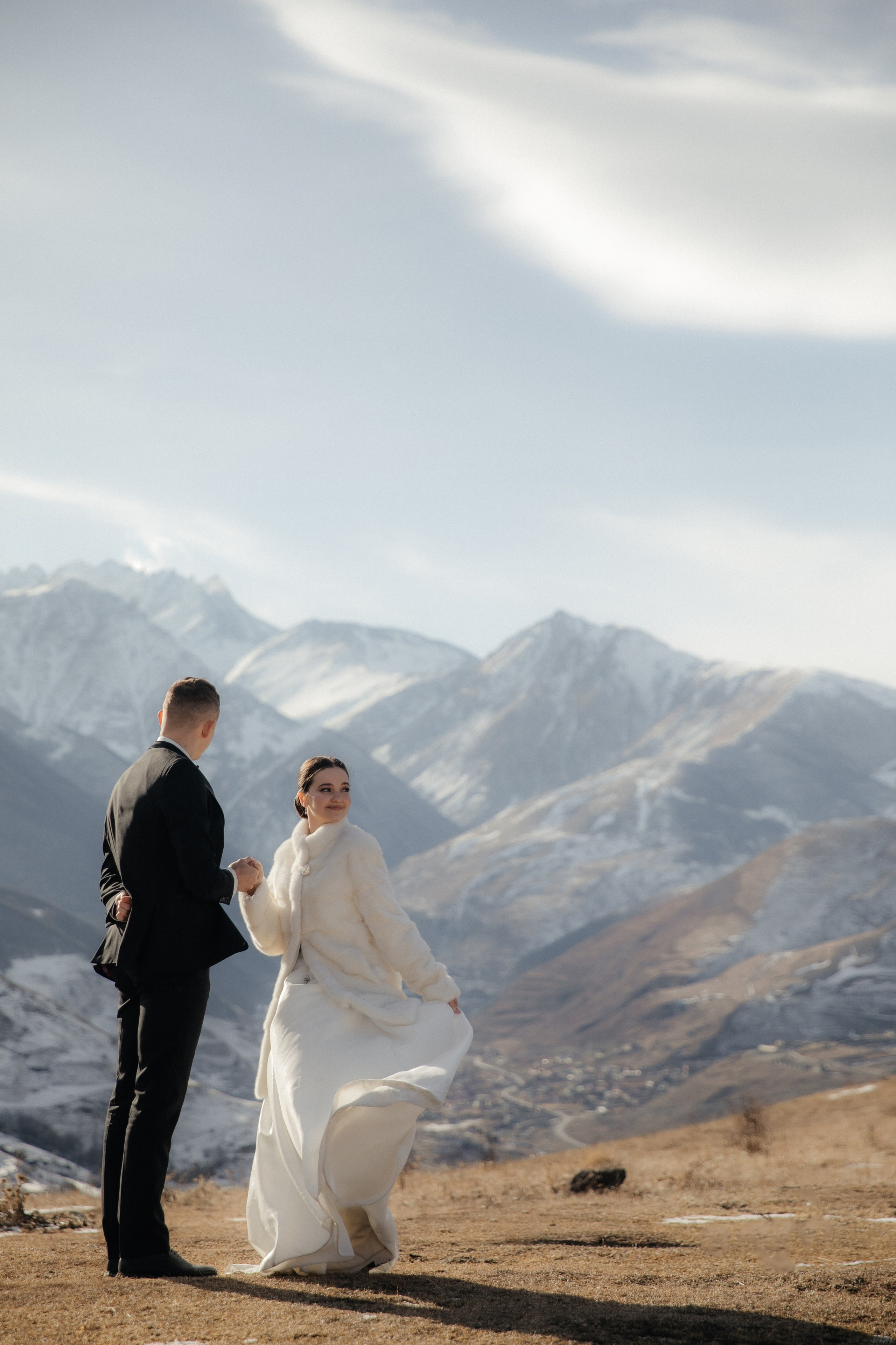 Фотограф Верхний Фиагдон, фотосессия в горах, фотограф Осетия свадебная фотосессия в горах. Свадебный и семейный фотограф Василина Батищева в Моздоке, Северной Осетии и КМВ