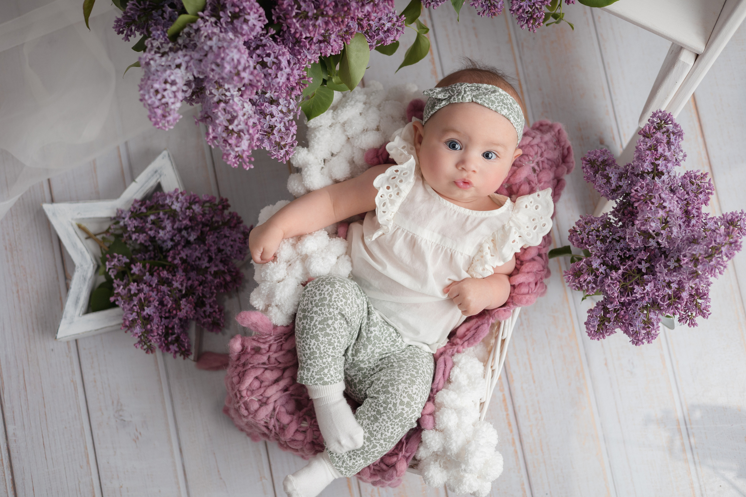 В Сирени. Newborn Фотограф в Твери