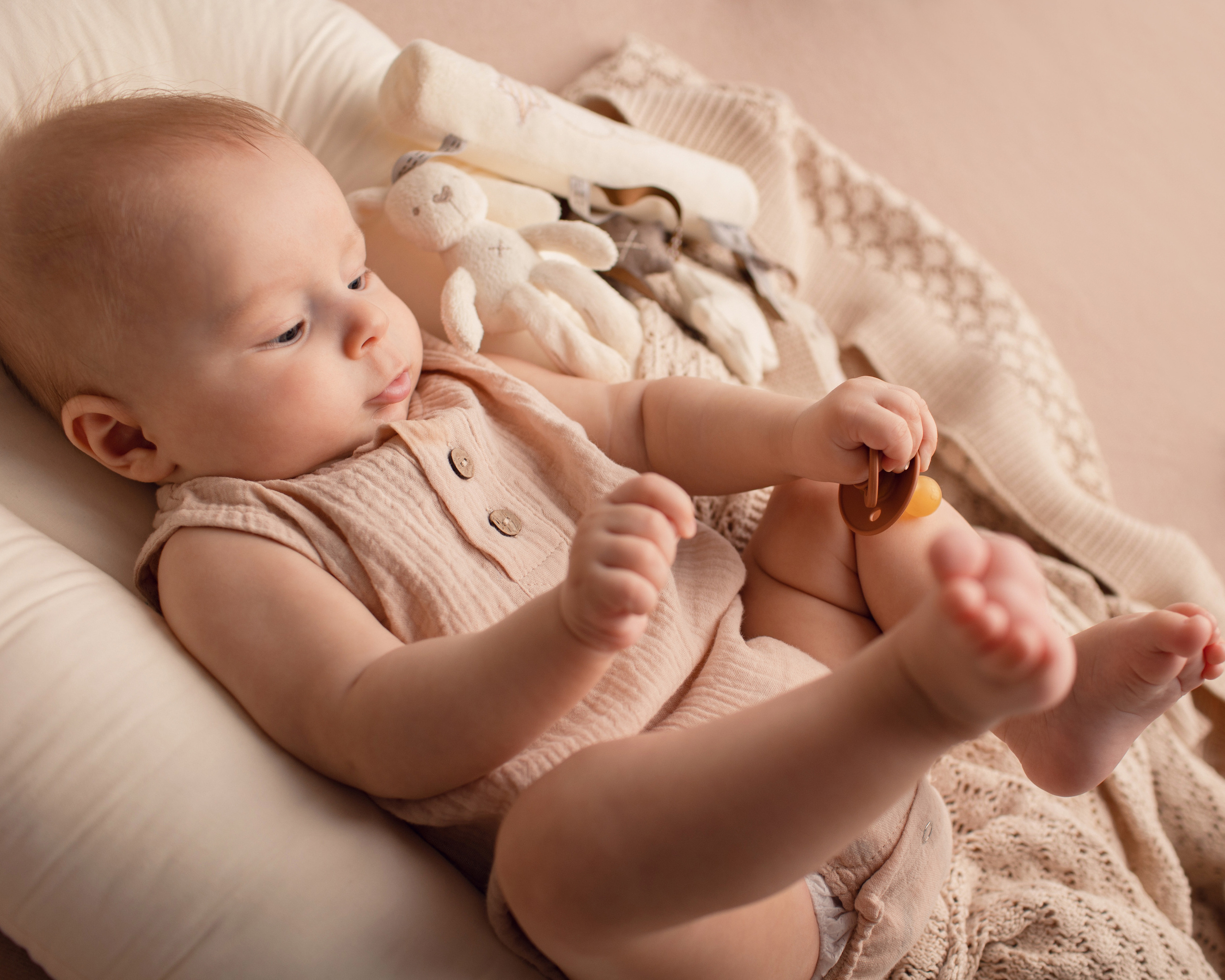 Малыши 3-12 месяцев. Newborn Фотограф в Твери