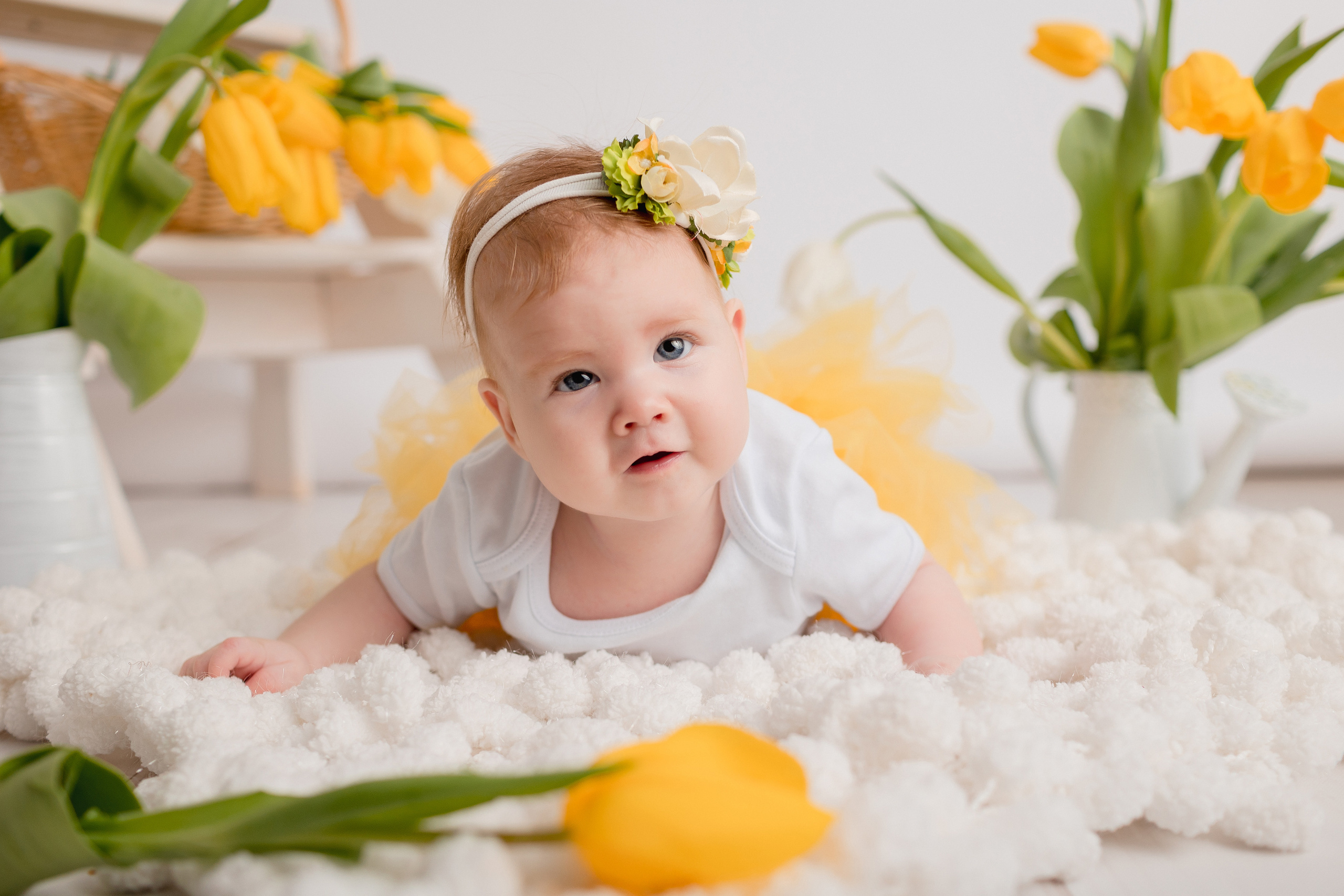 В Тюльпанах (8 марта). Newborn Фотограф в Твери
