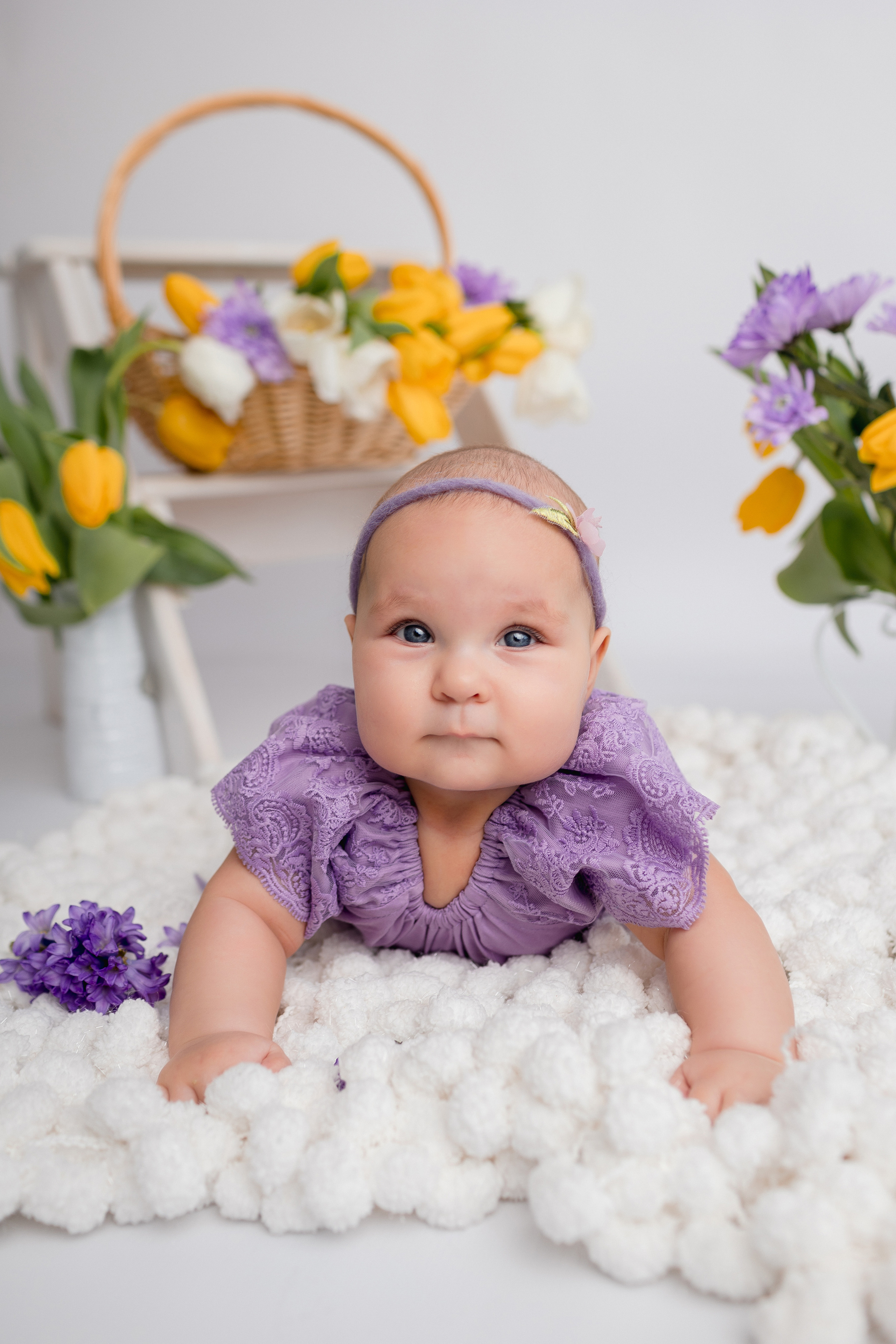 В Тюльпанах (8 марта). Newborn Фотограф в Твери