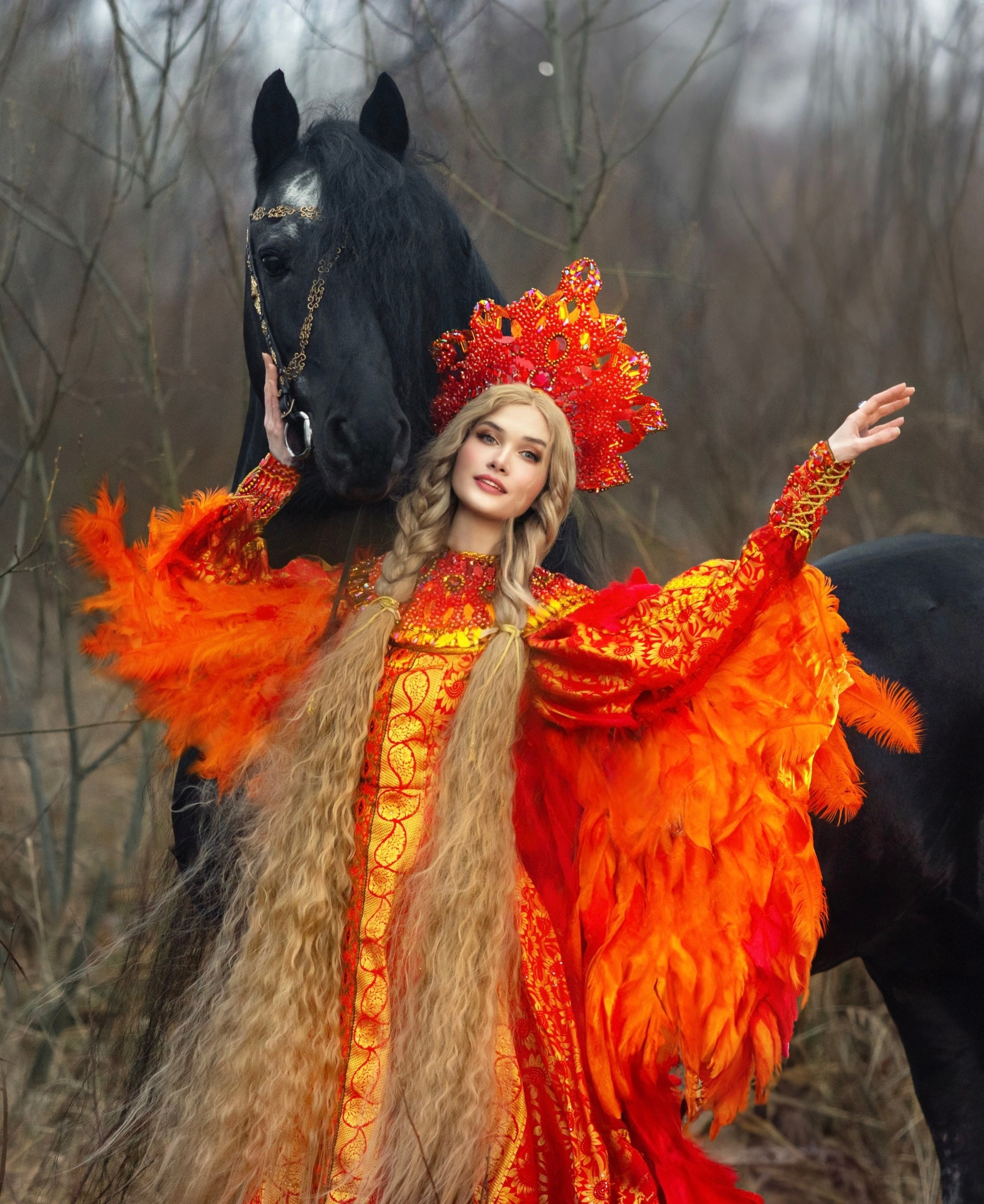 Жар-птица Феникс. Русские народные костюмы в Москве