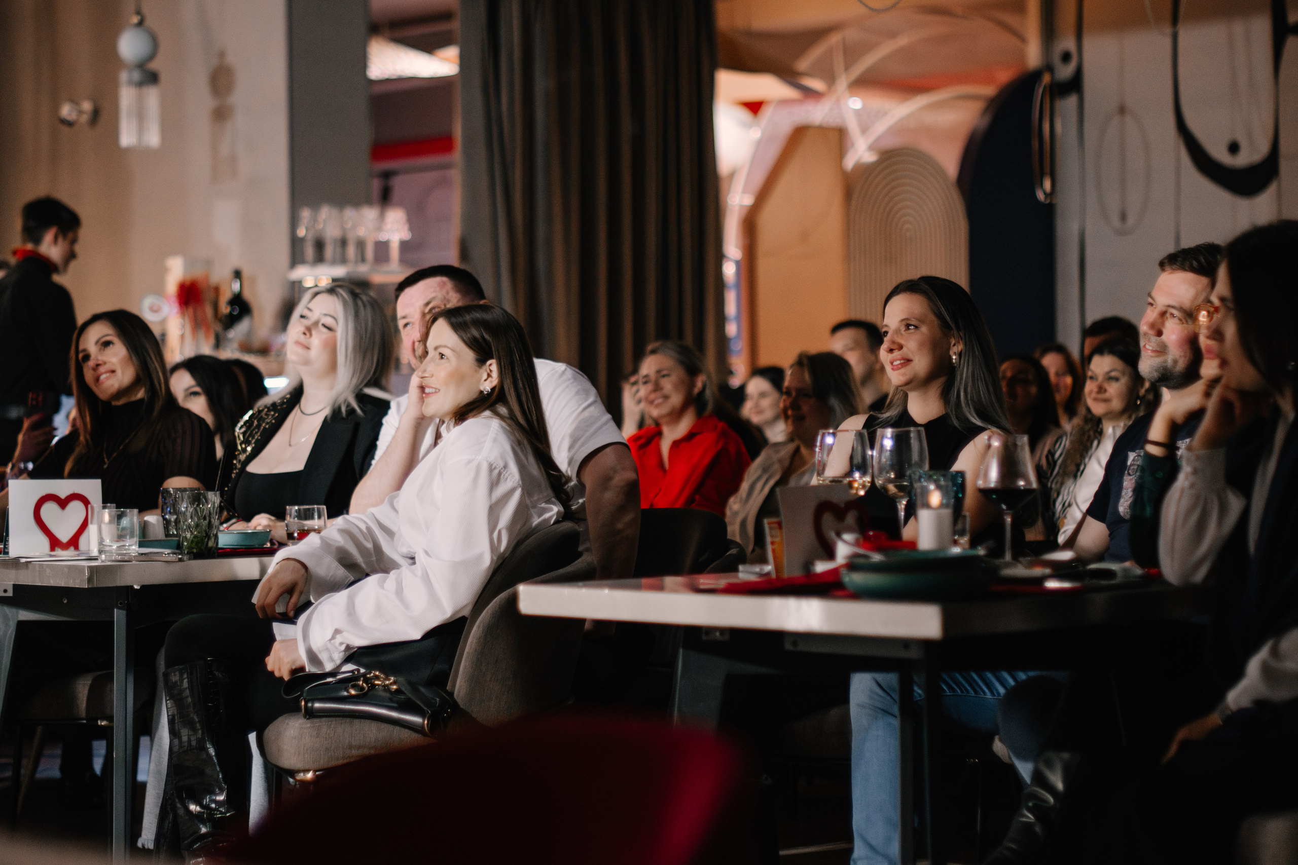 StandUp с Наташей Красновой. 1 апреля в Sketch. Фотограф в Челябинске Любовь Денисенко