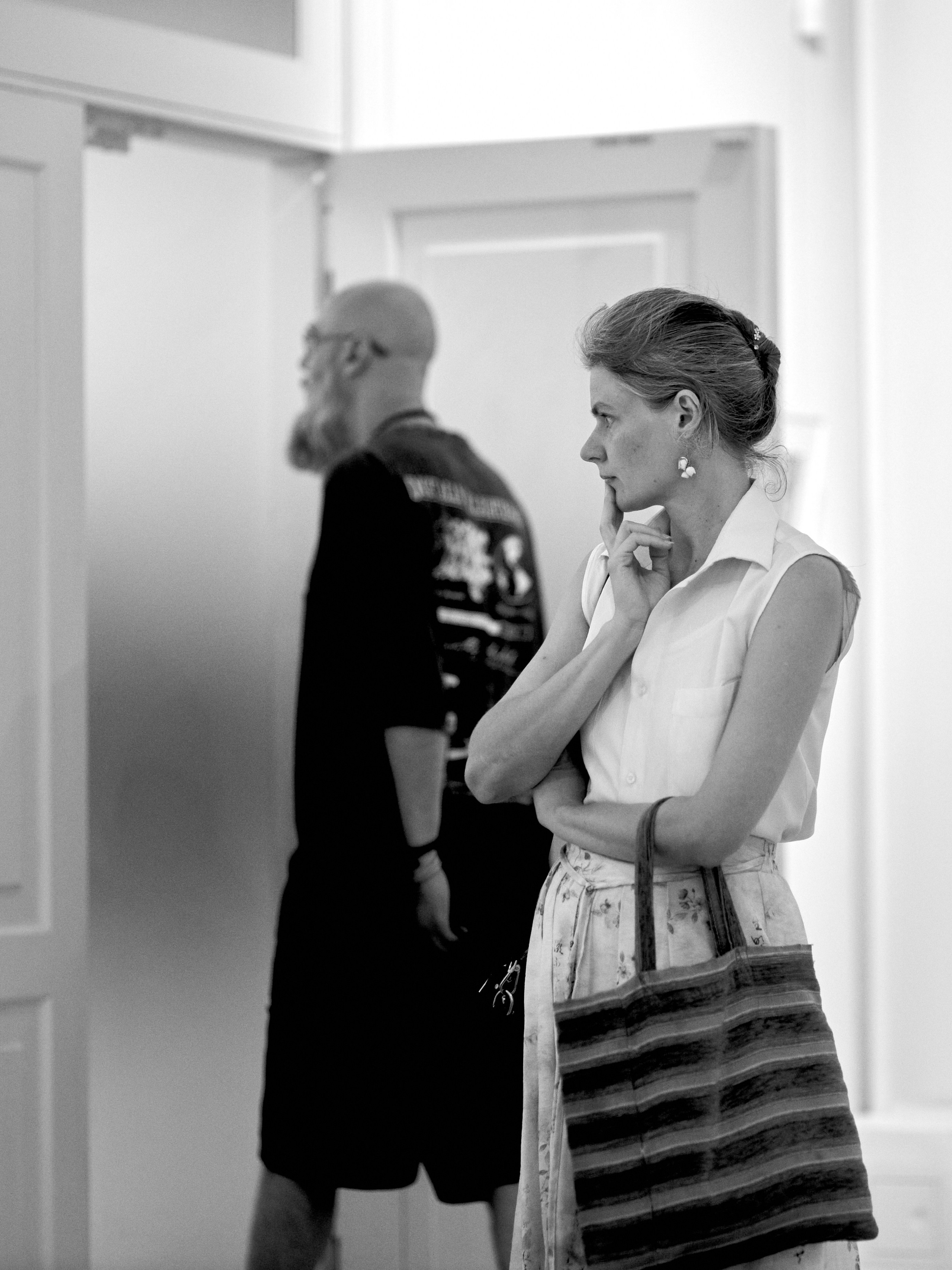 Летний сад дизайнера — открытие выставки. Фотограф Юлия Маринина