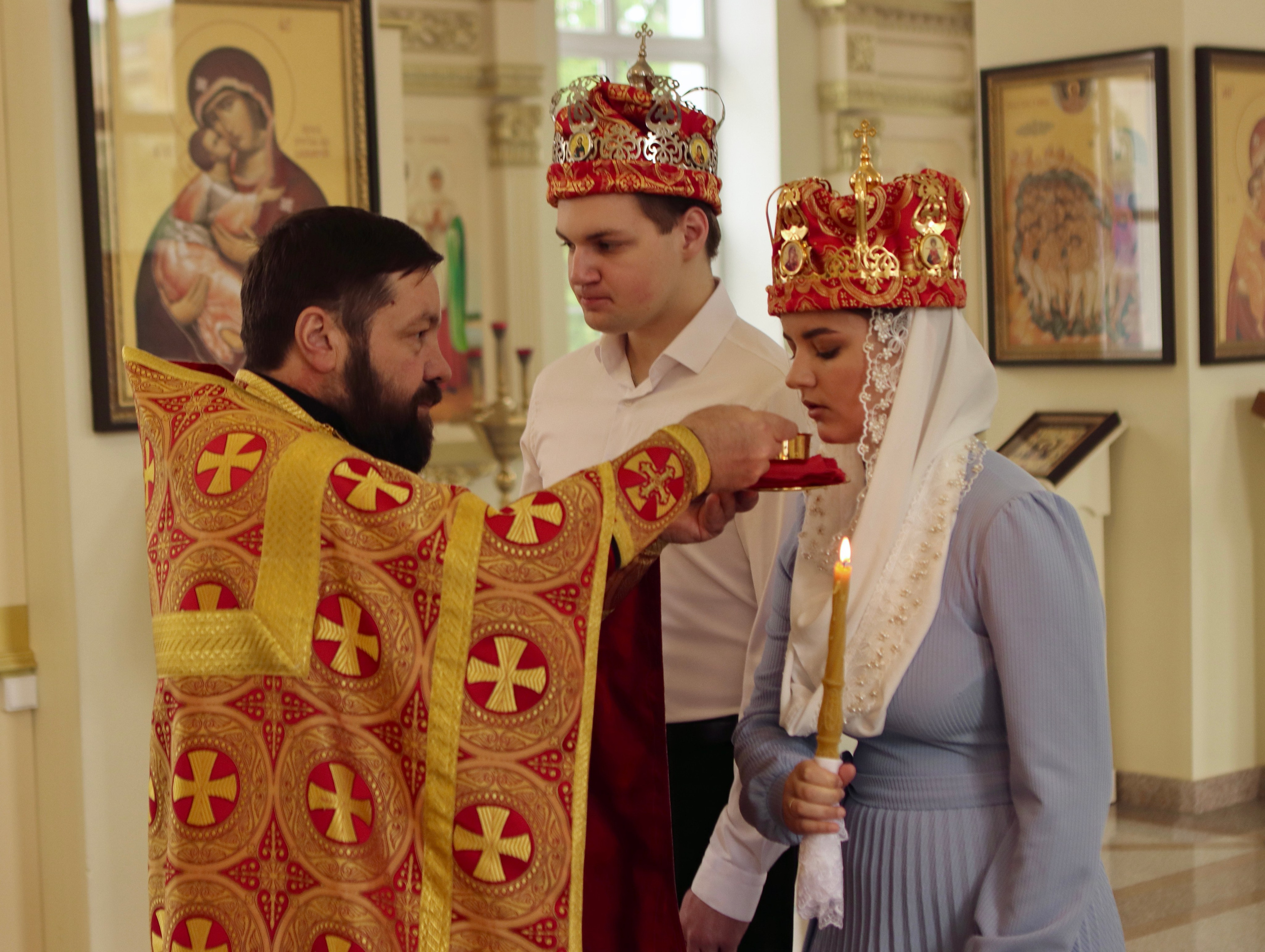 Екатерина и Александр — таинство венчание. Фотограф в Курске Смирнов Евгений