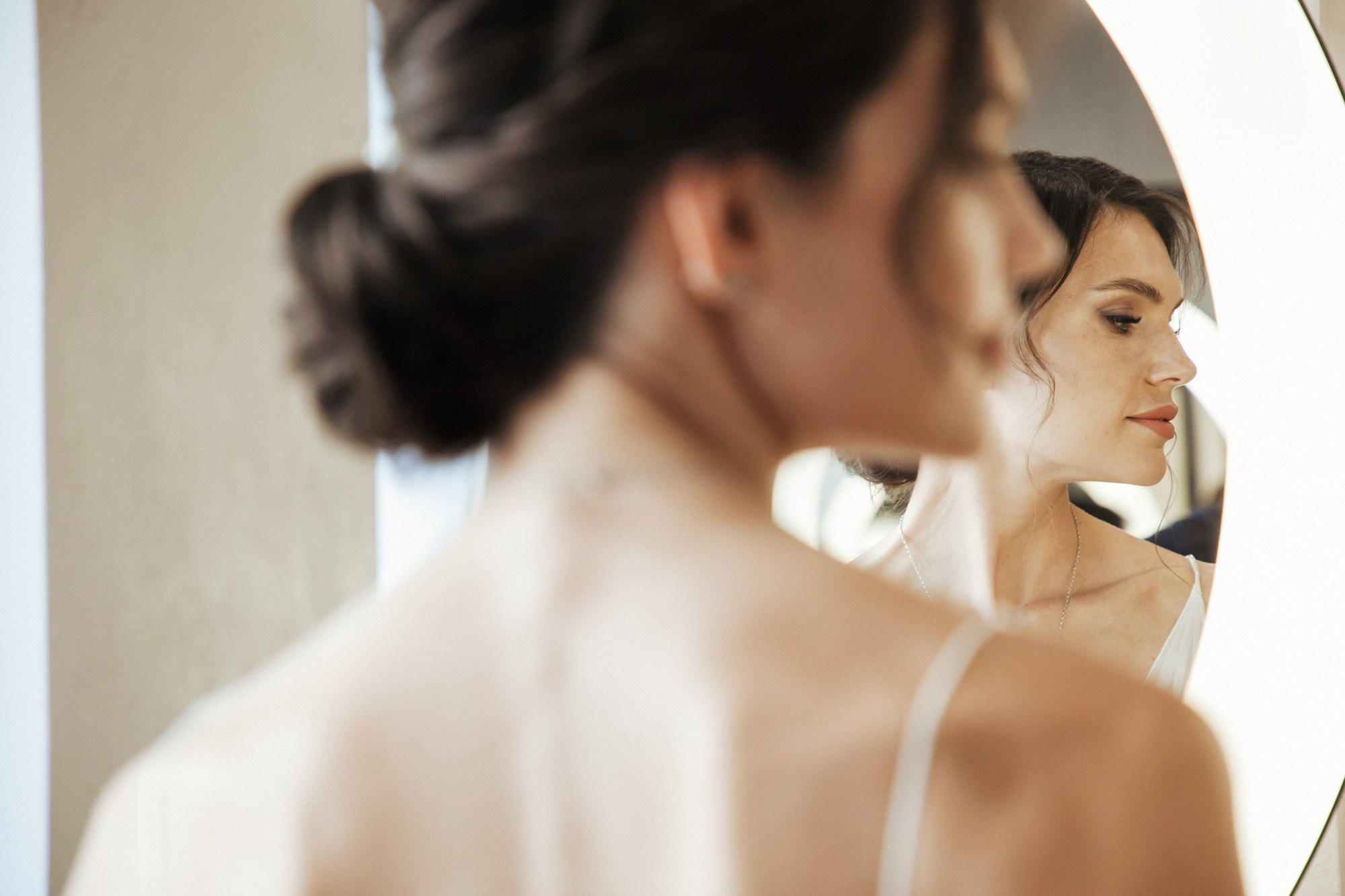 Ты мой космос, свадьба в СПБ. Фотограф крещение венчание в Петербурге! Помогает подобрать храм и посоветовал душевного батюшку в СПб