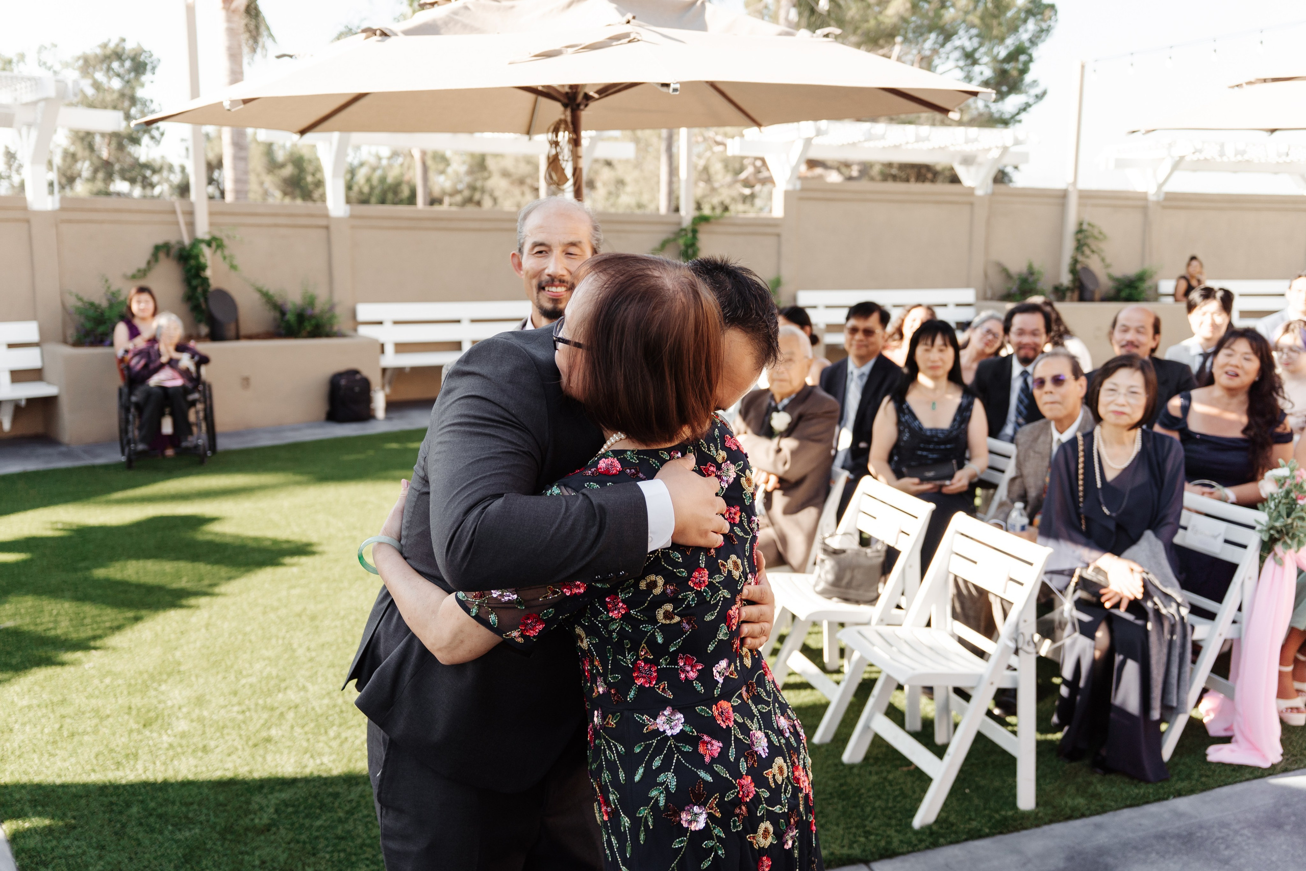 2025-08-16_AndreaChristopher. Ретушер Зенькевич Света