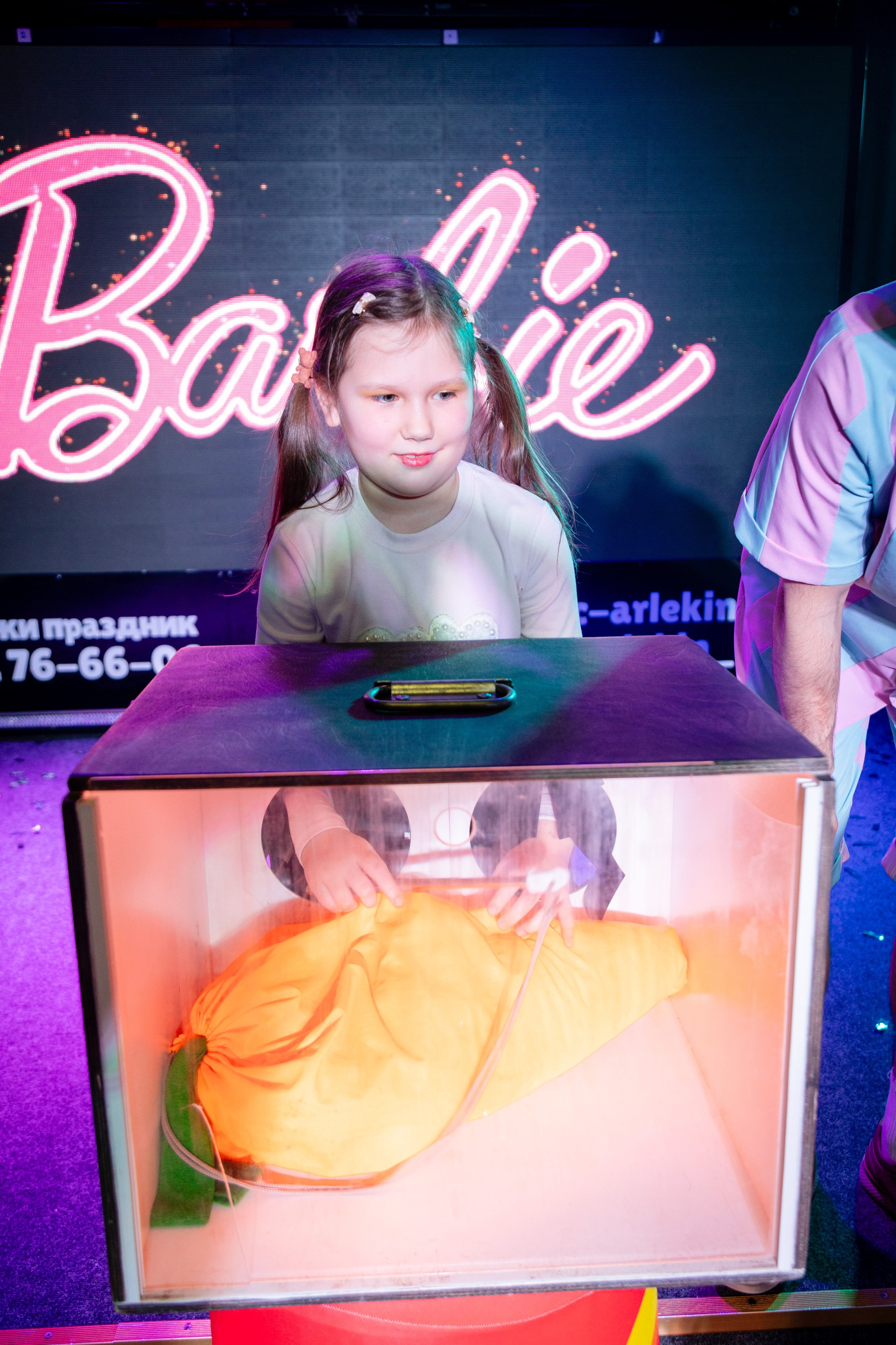 Алисе 7 лет. Детский фотограф видеограф в Хабаровске Михаил Орлов