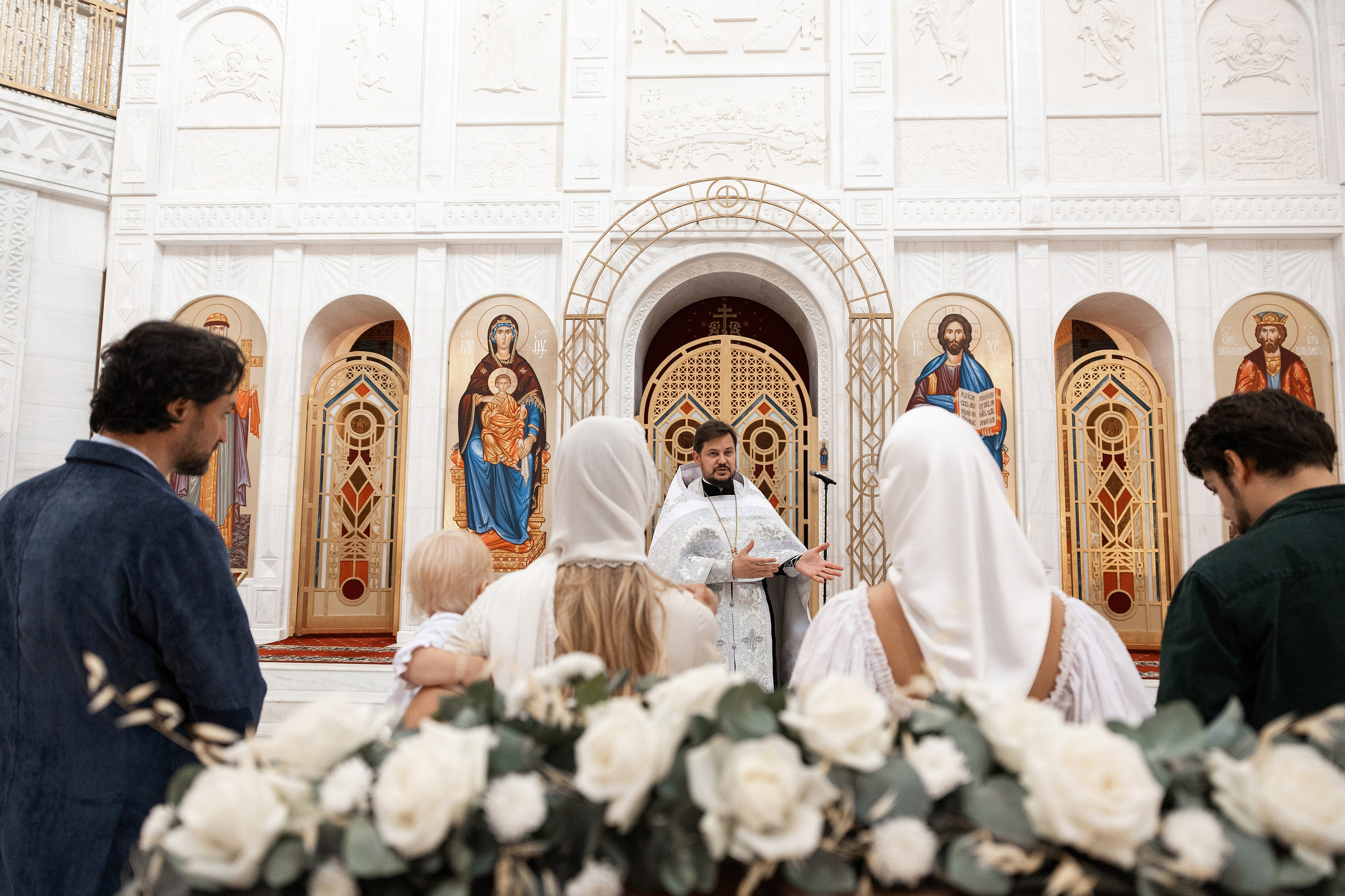 Крещение Аделины. Фотограф Крещение, Выписка москва