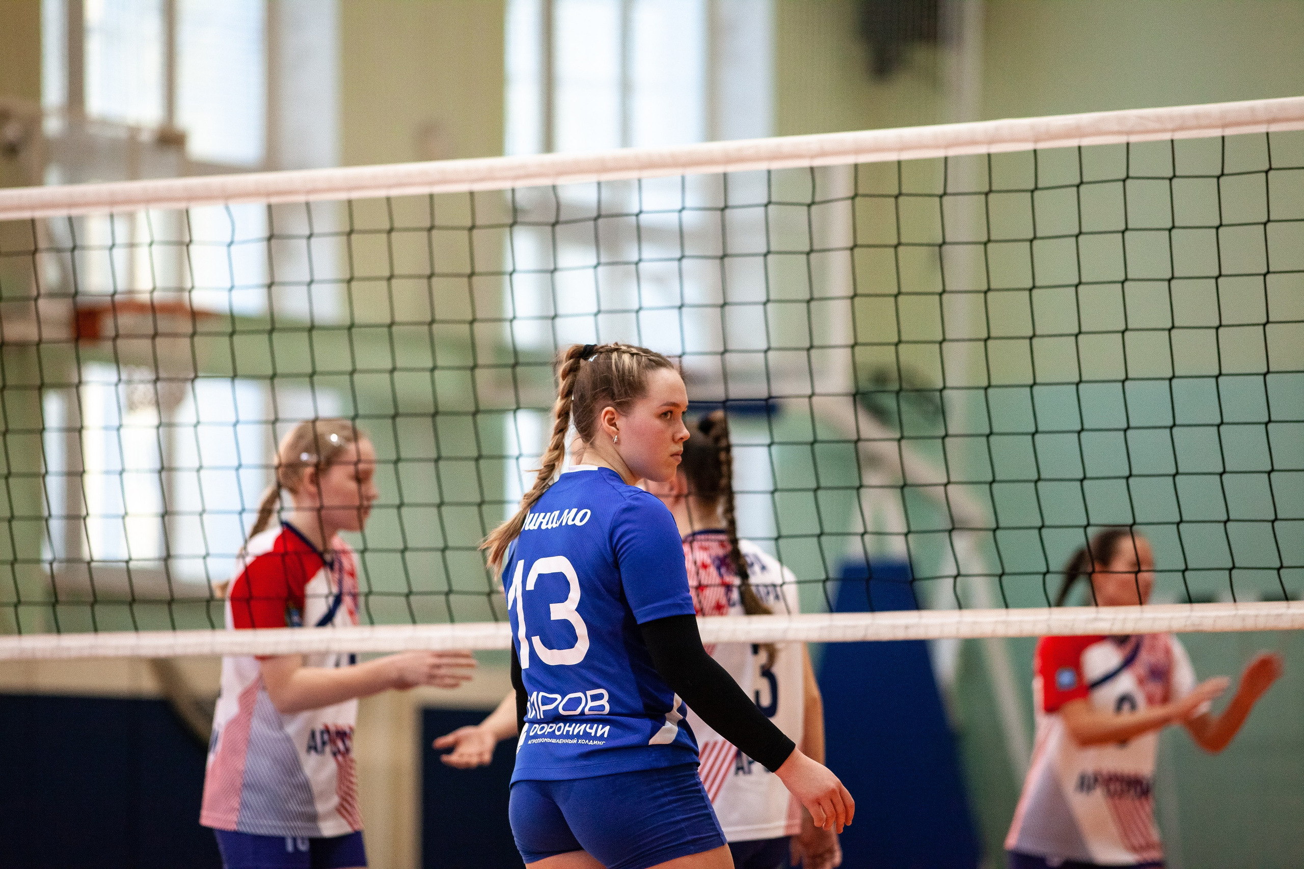 Искра (Самара) — Динамо (Киров). Фотография