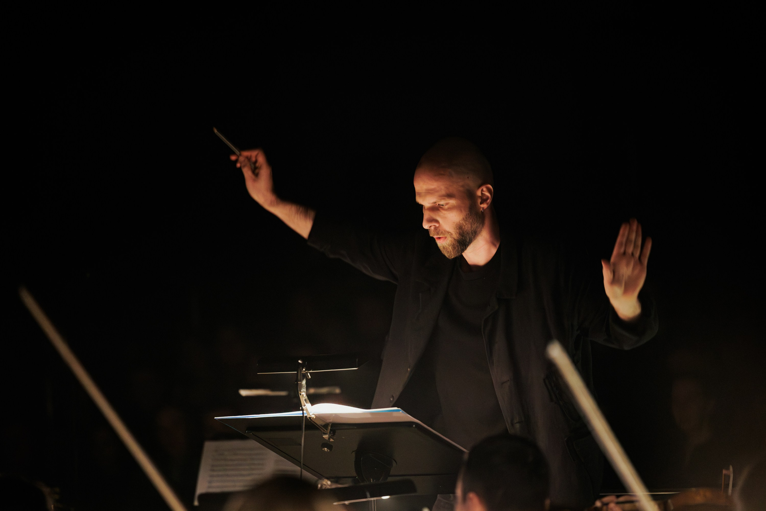 Концерт музыки композитора-резидента Алексея Ретинского «Dom Radio». Репортажный фотограф в Санкт-Петербурге Александр Паклин