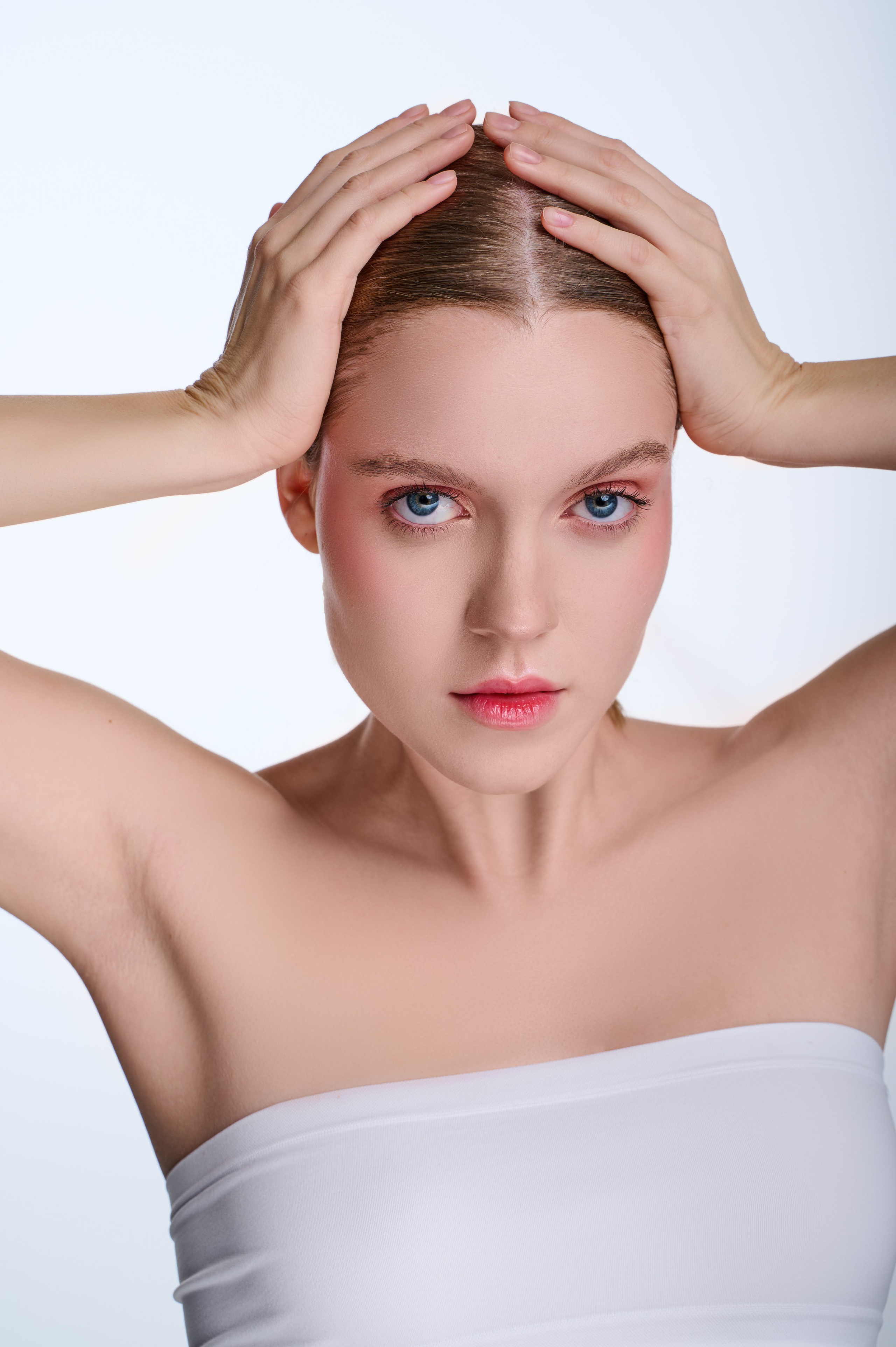 фотосессия для бренда косметики, съемка брендов, съемка каталога, съемка для маркетплейсов, фотограф Минск, фотограф Беларусь, съемка для брендов, косметика Минск, съемка продукта, фотографии продукта, фотографии косметического бренда, косметический бренд, модель для бьюти съемки, бьюти съемка, фотосессия Беларусь, ретушь, бьюти ретушь, ретушер Минск. 