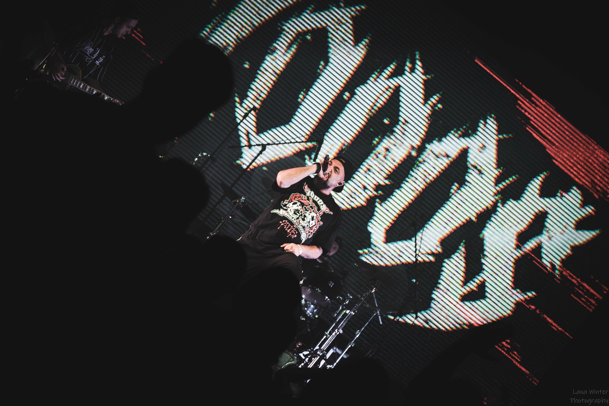 7000$ (29 июня 2025 года, Москва, клуб Урбан). Фотограф Светлана Блинова, Москва и Московская область