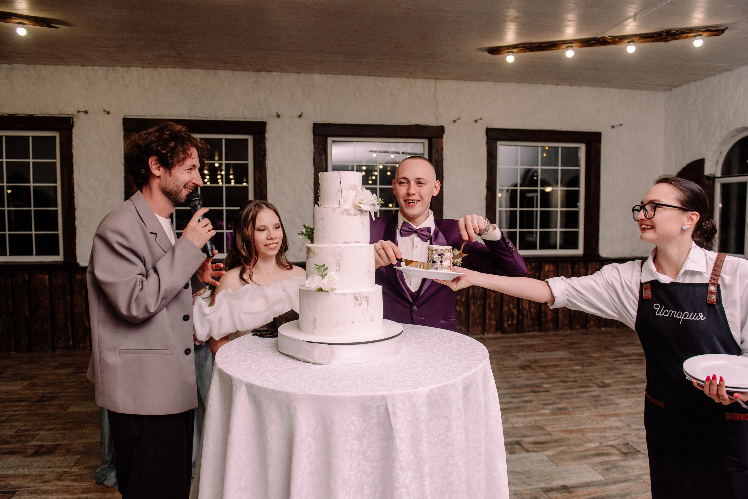 Юля и Саша — душевный банкет. Семейный и свадебный фотограф в Рязани Лиза Голованова