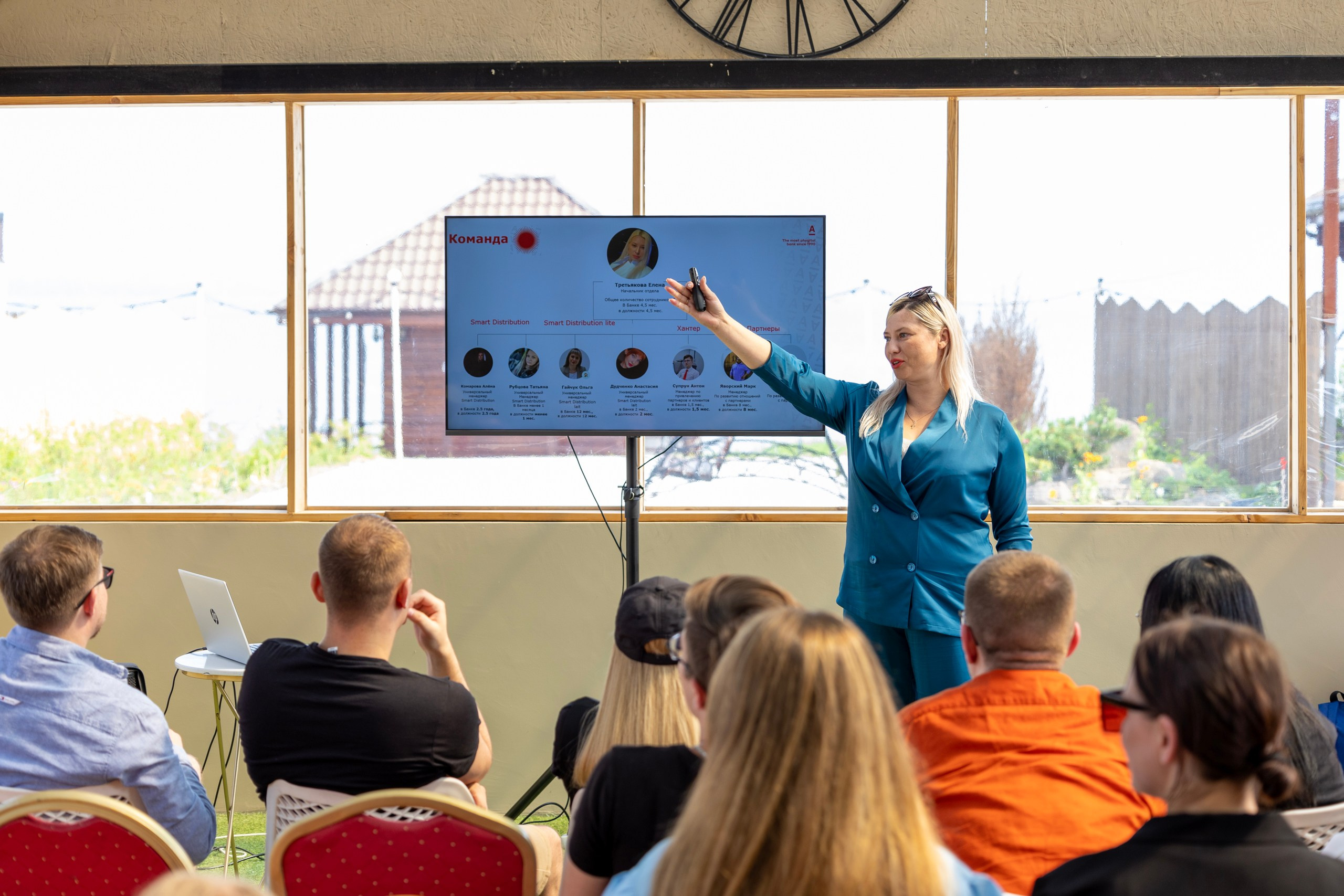 Корпоратив Альфа-Банк. Репортажный и портретный фотограф в Владивостоке