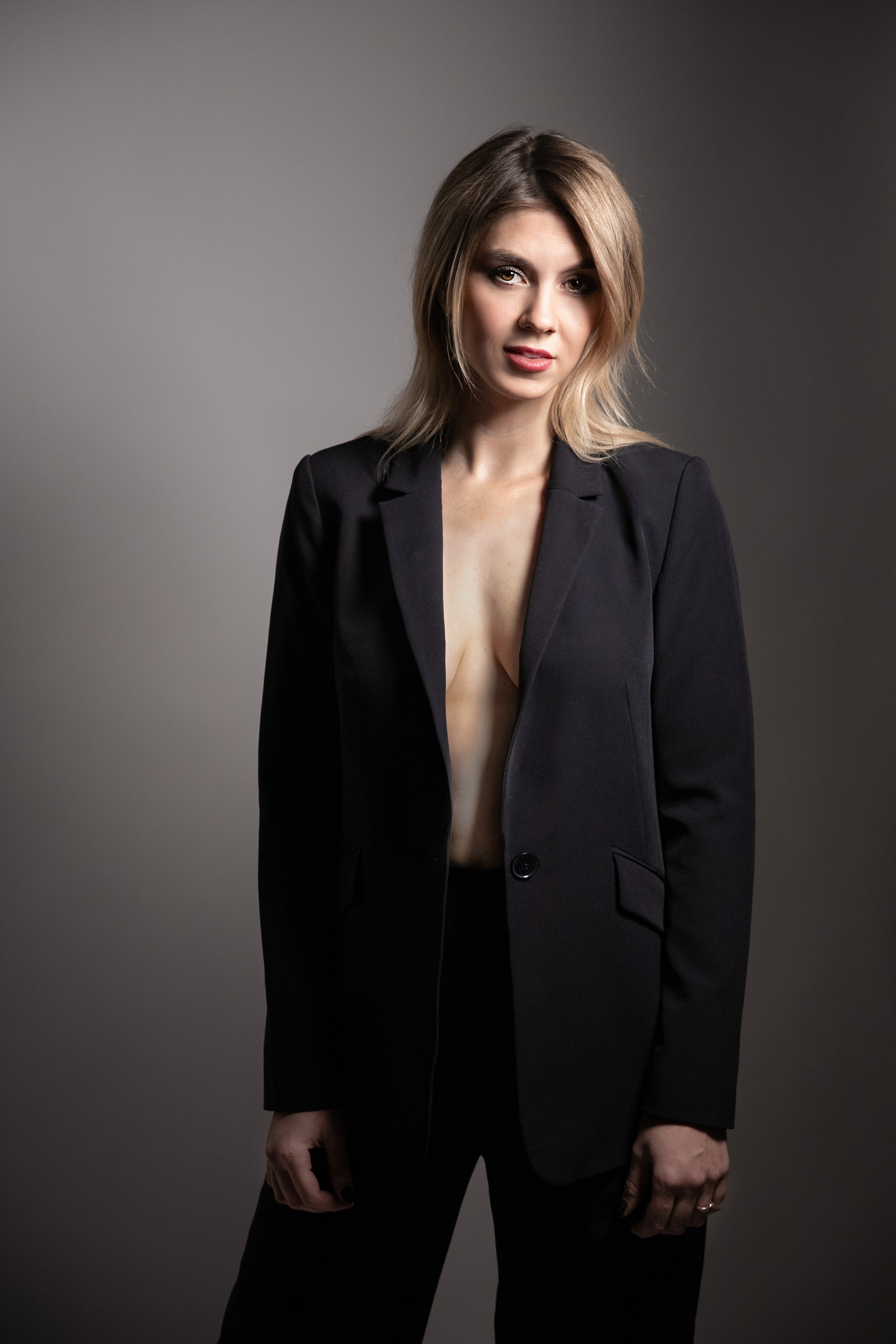 Женская. Меня зовут Марина Бастрикова