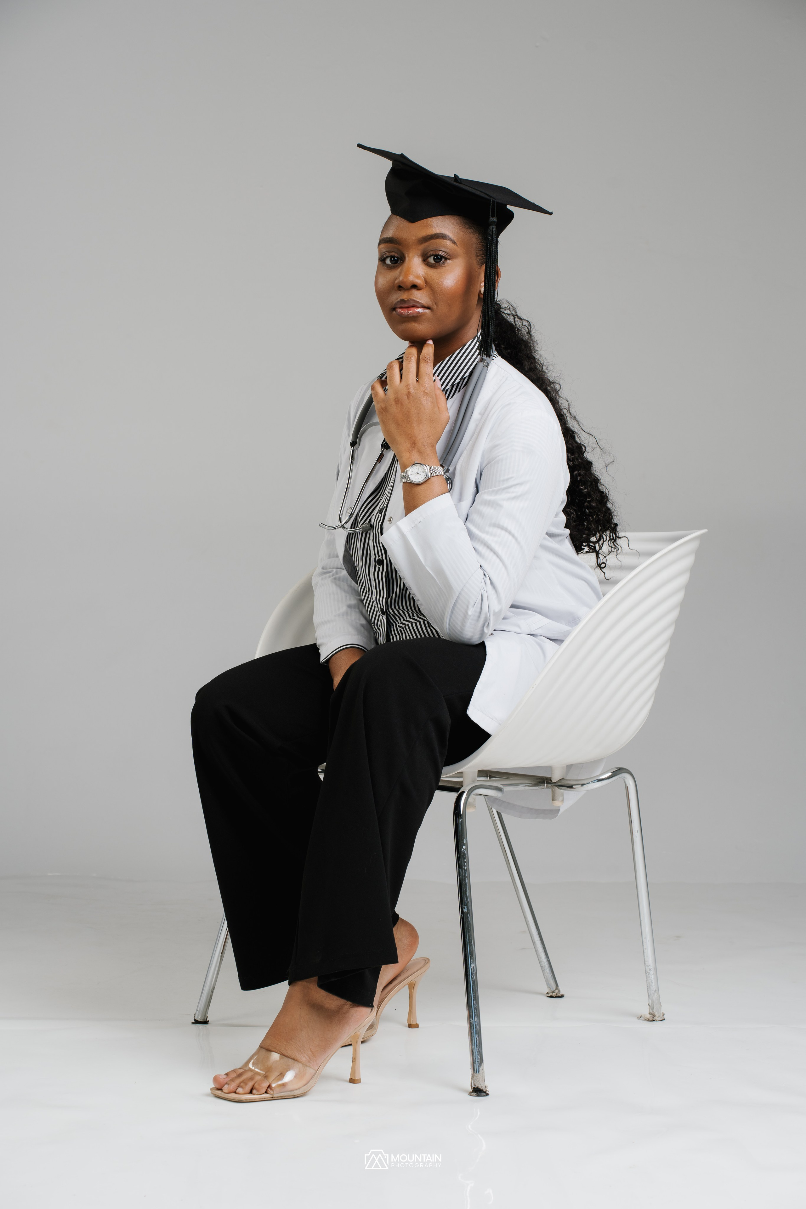 Doctors Graduation. Я занимаюсь событийной, свадебной, товарной, студийной… фотографией