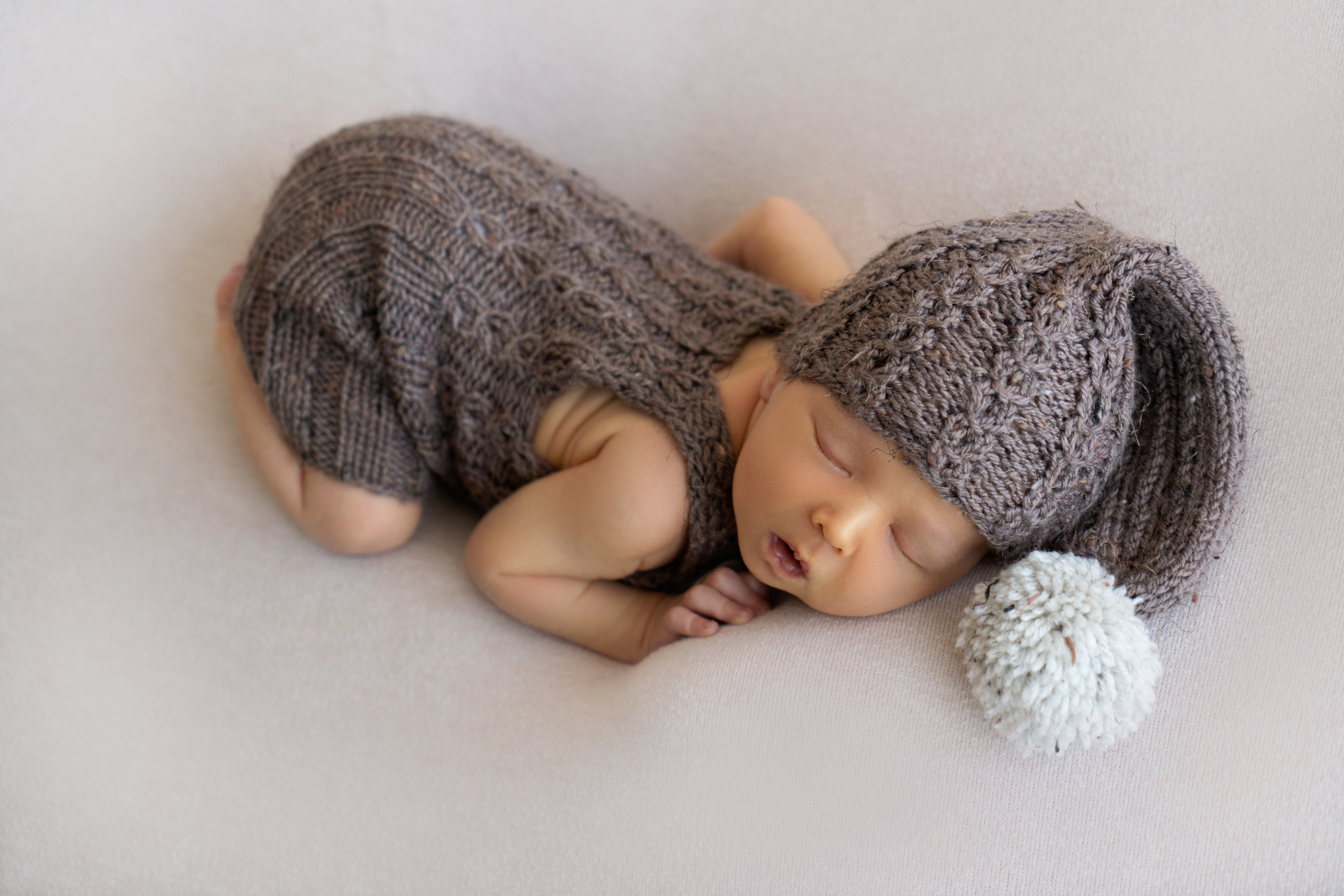 Newborn — мальчики. Фотосессия беременности в Барнауле