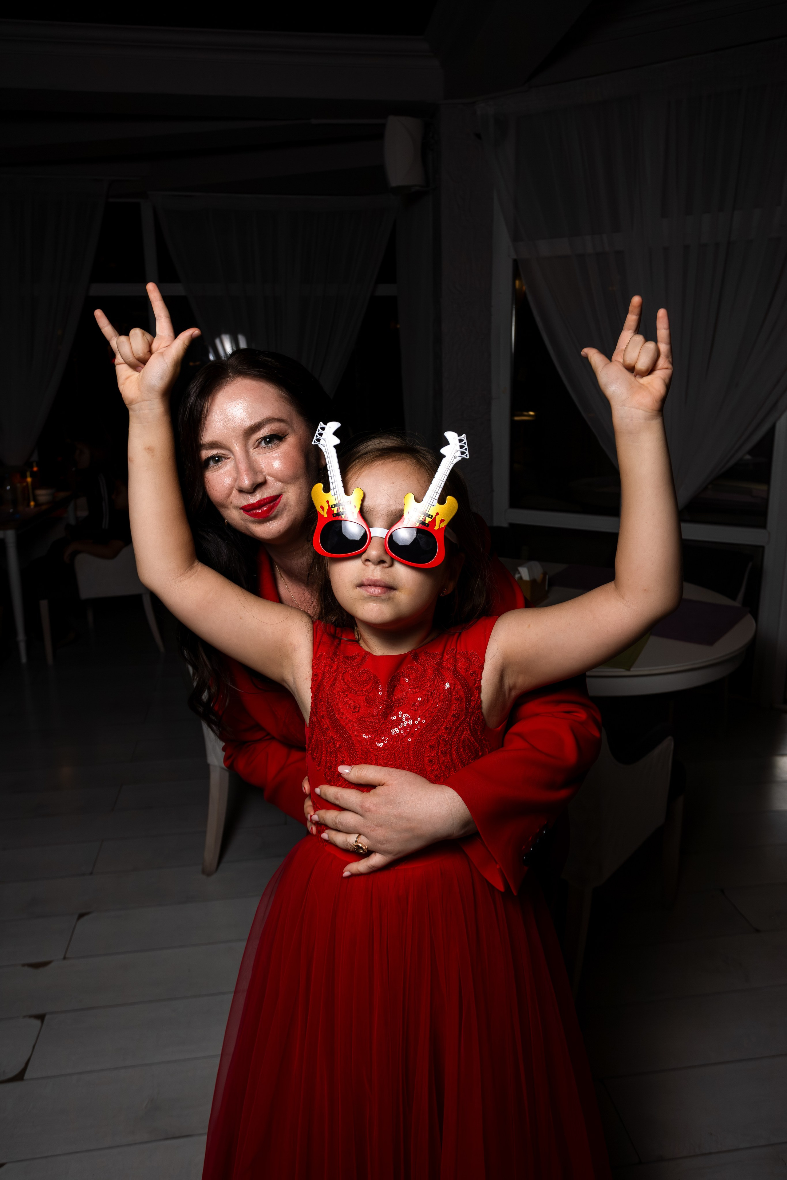 Юбилей в кафе «Парус». Репортажный фотограф Анапа