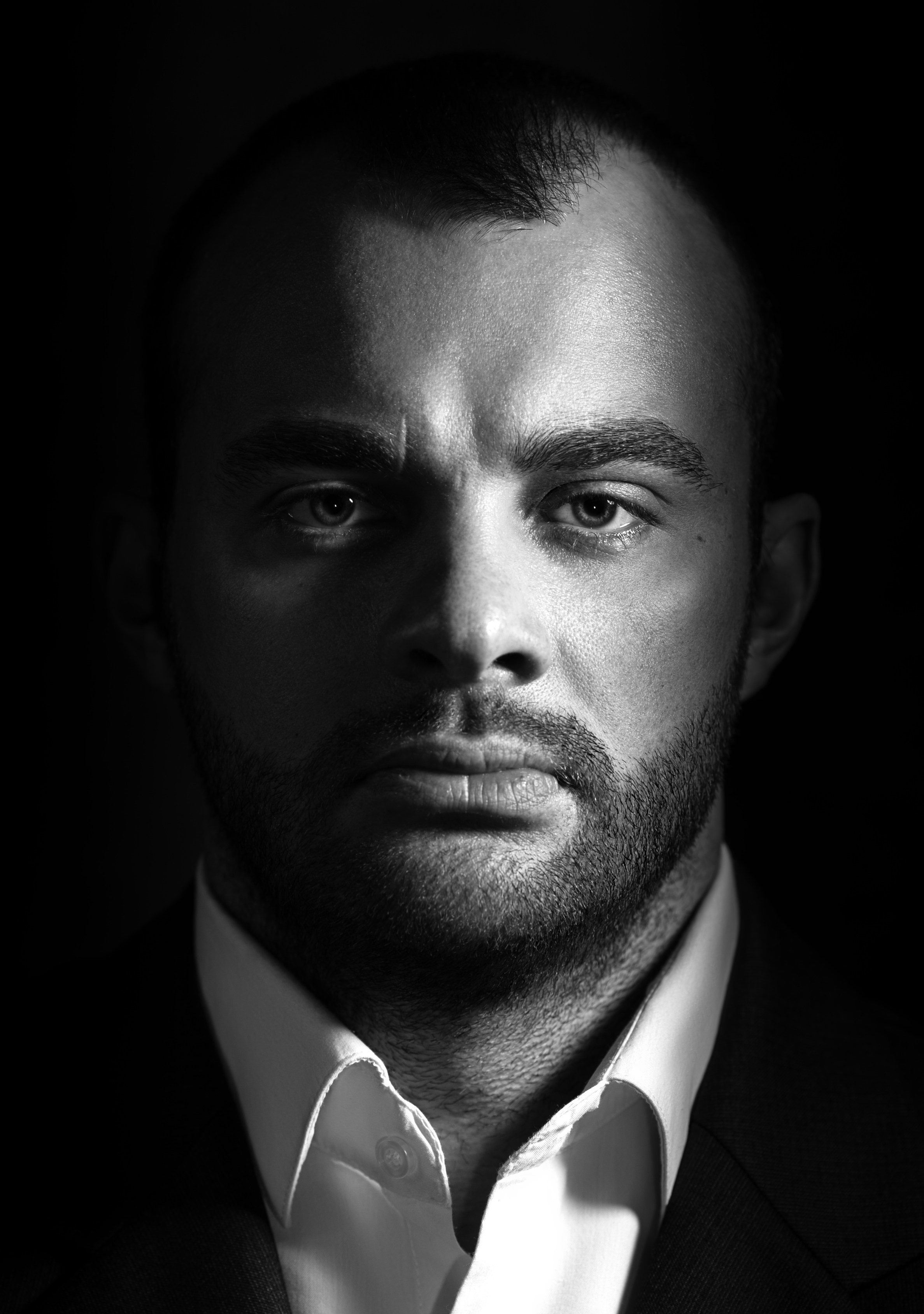 Владимир Виноградов. Фотограф Петрозаводск. Съемка для брендов, индивидуальная съемка