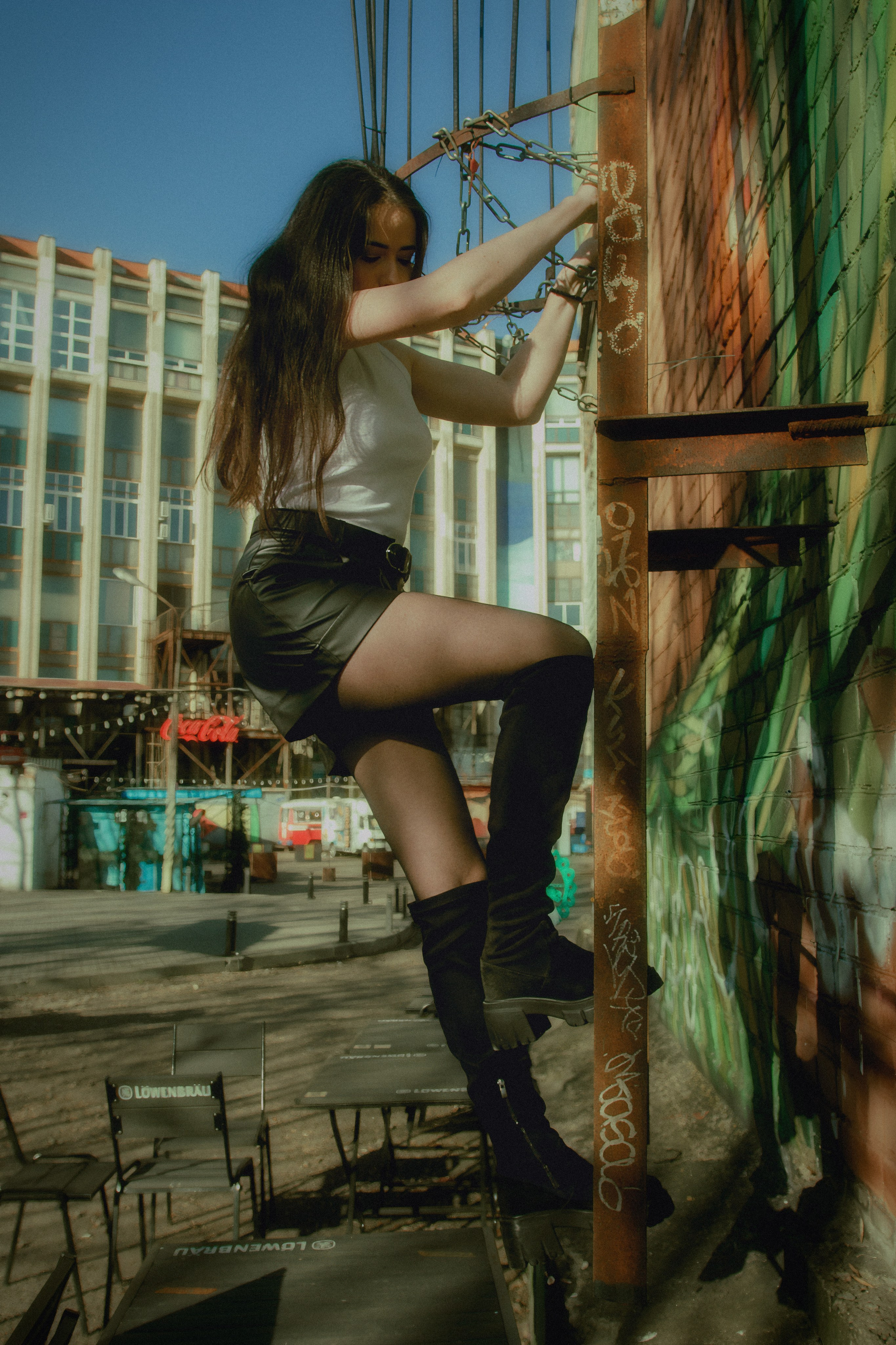 Солнечный Апрель