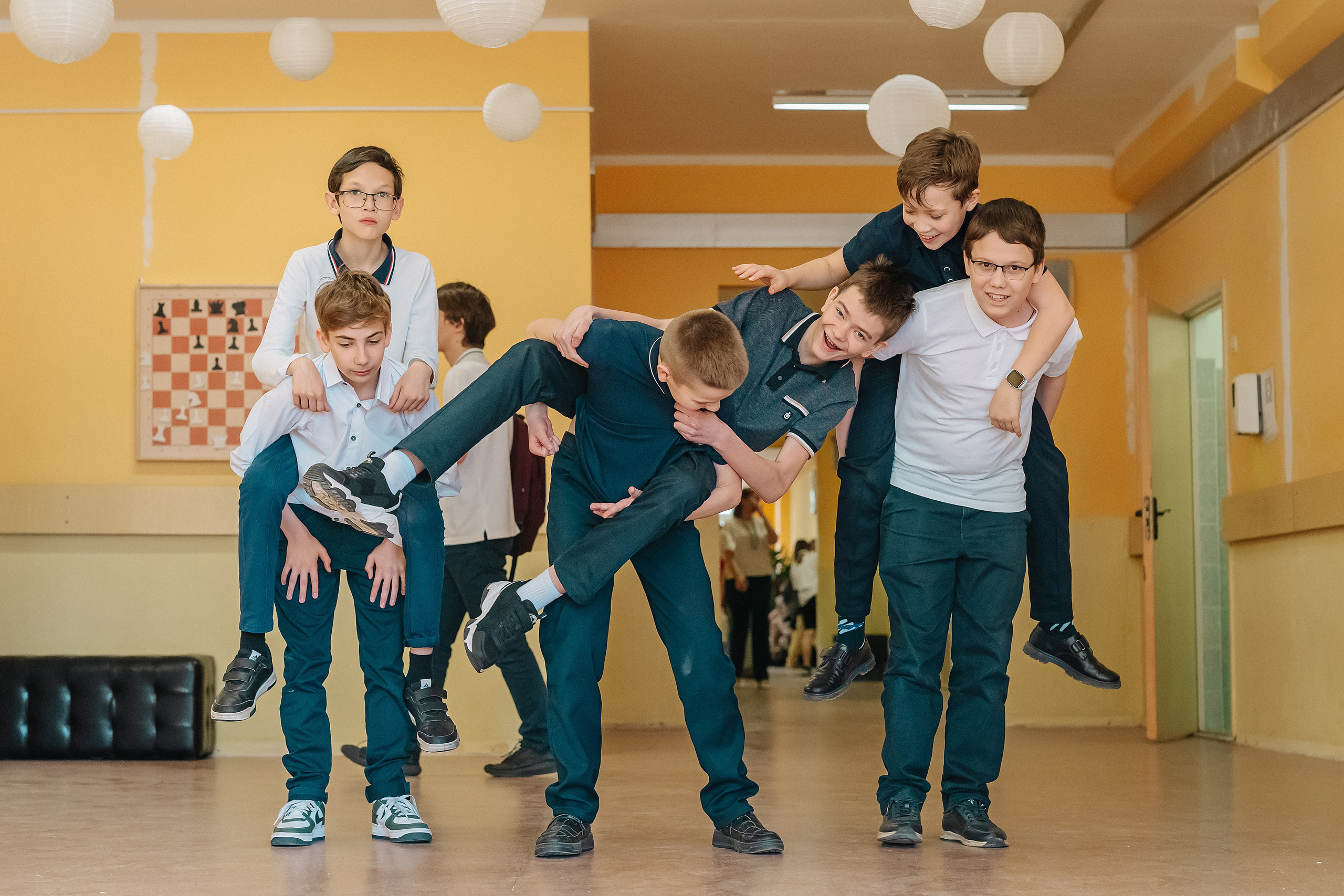 6 класс. Школьные альбомы и альбомы для детского сада. Юлия Осипова. Москва