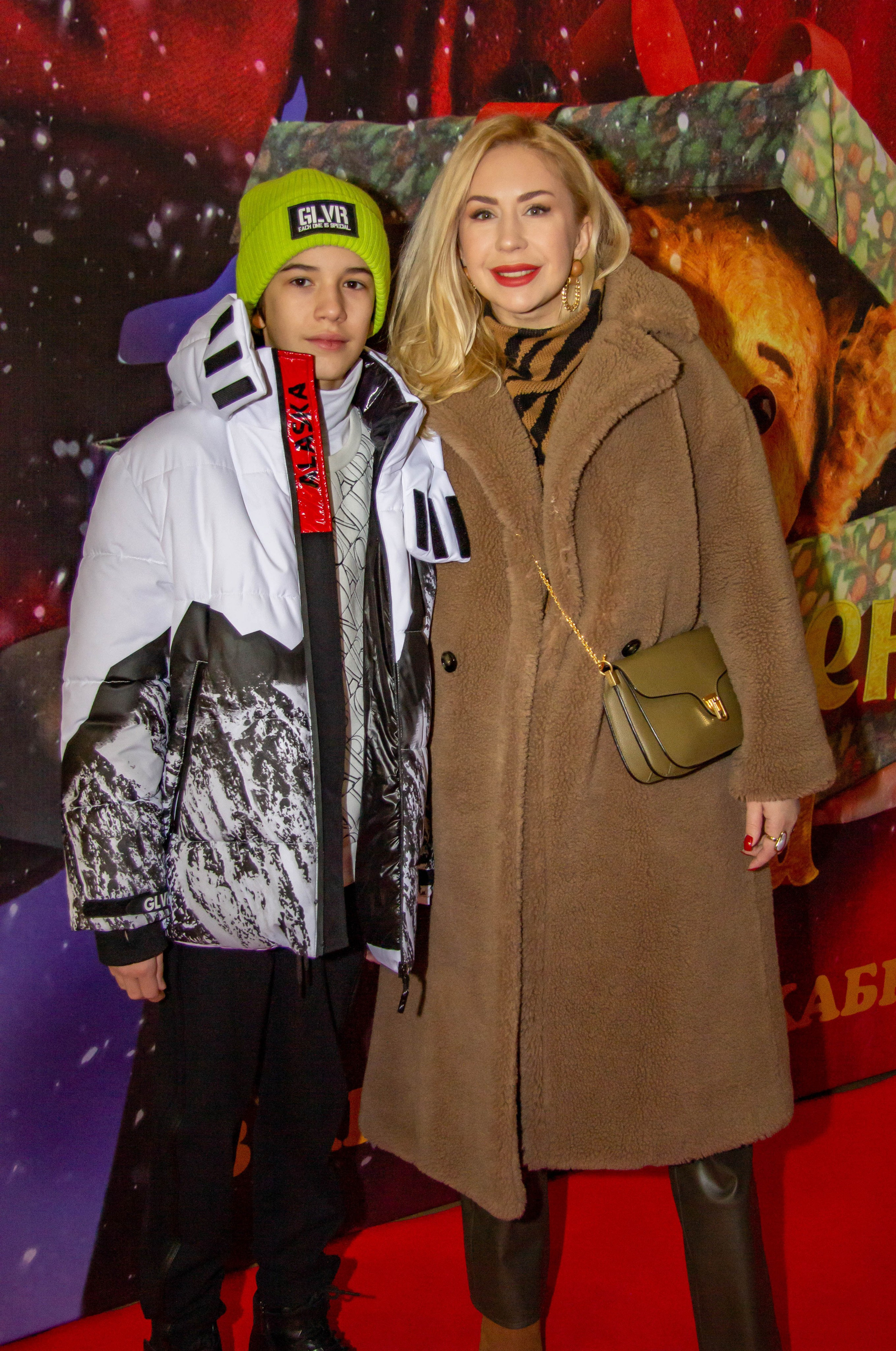 Репортаж с премьеры новогодней семейной сказки «Приключения Тедди»