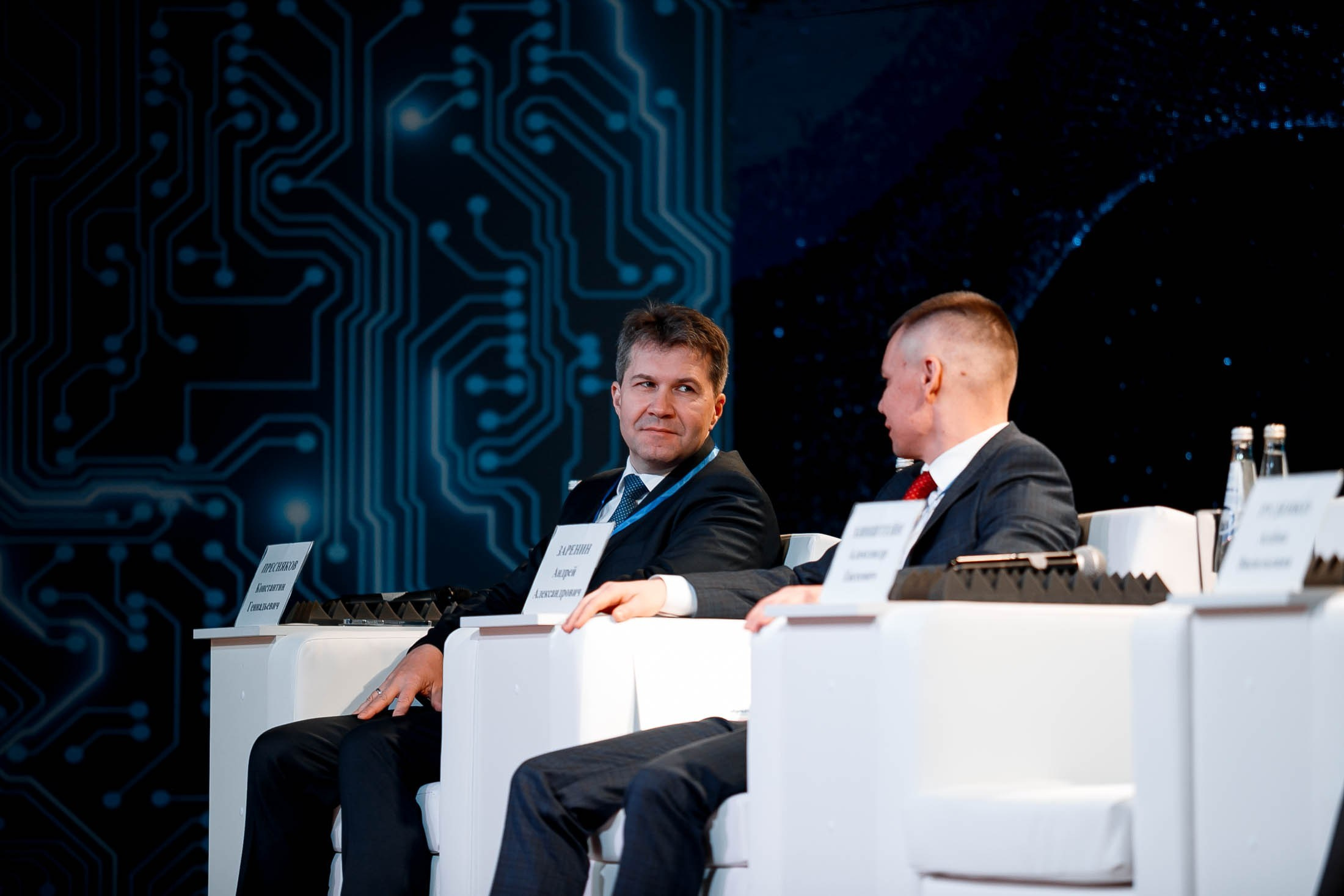 Официальные мероприятия и конференции. Солнечный фотограф из Самары