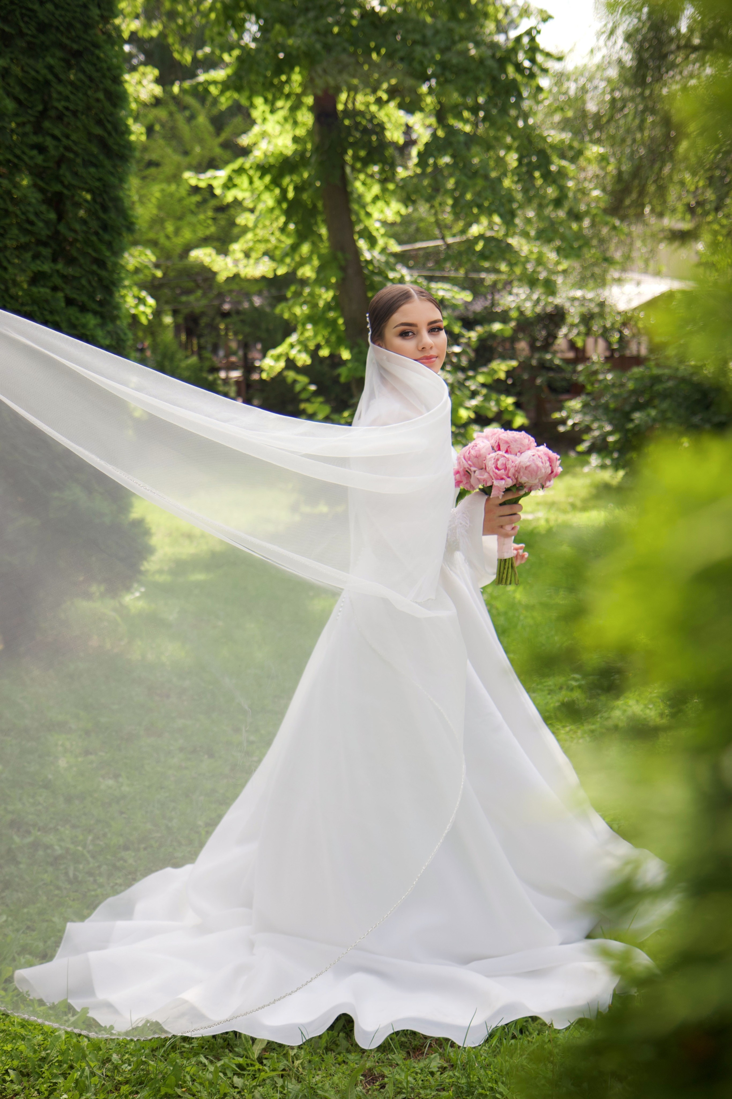 Руслан и Динара. Zuleta.Go