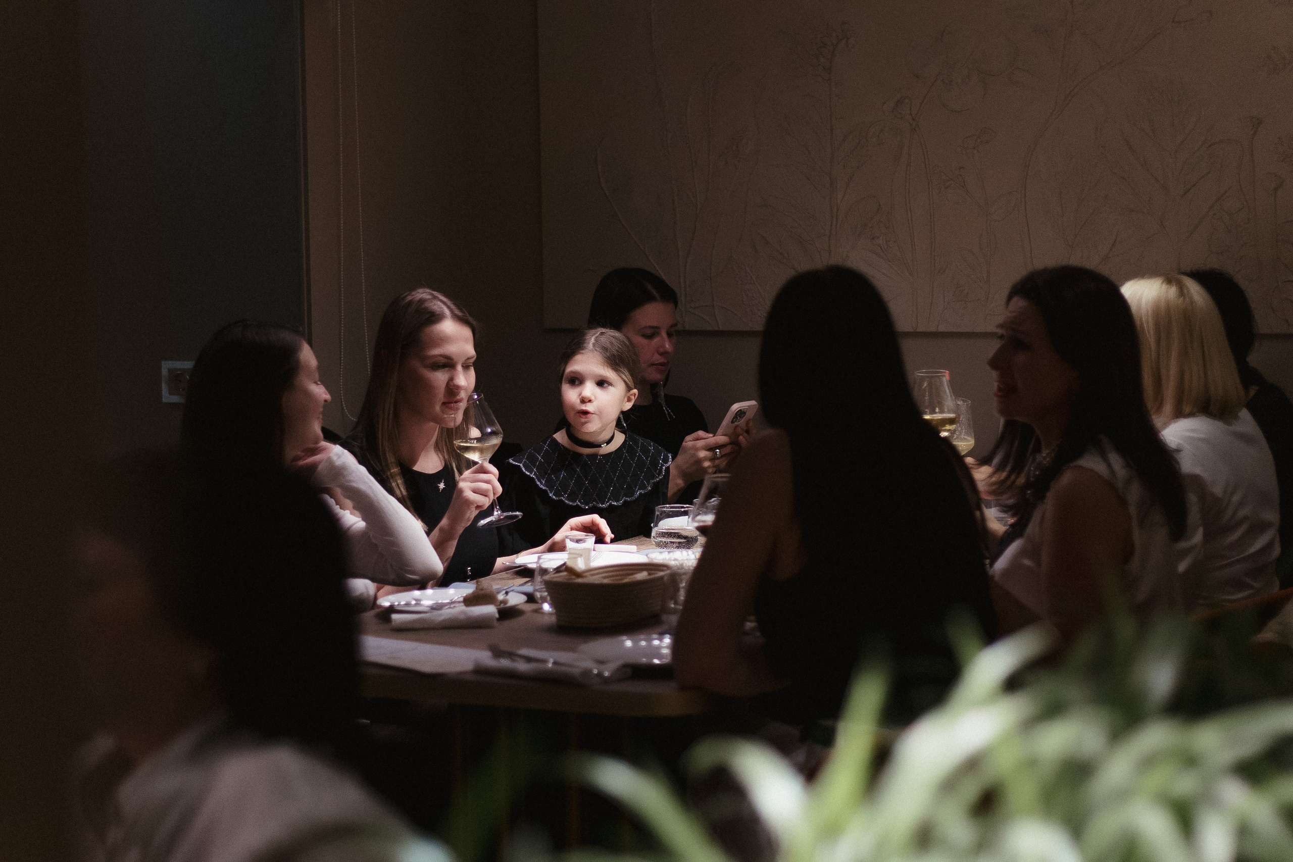 RESNOTA — ГРЕЧЕСКАЯ ВЕЧЕРИНКА. СВОИ. ФОТООТЧЕТЫ-СОБЫТИЯ-МЕСТА