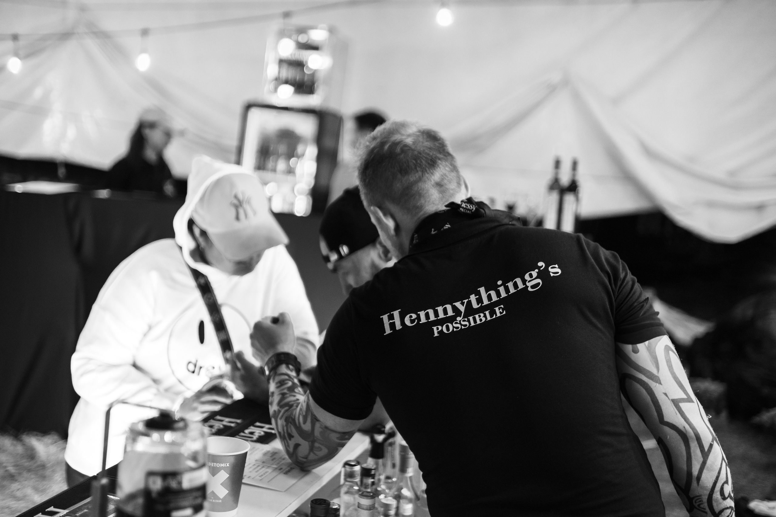 Репортажи. Портреты и репортажные съемки с душой: ваш уникальный момент в объективе Руфата, профессионального фотографа Алматы