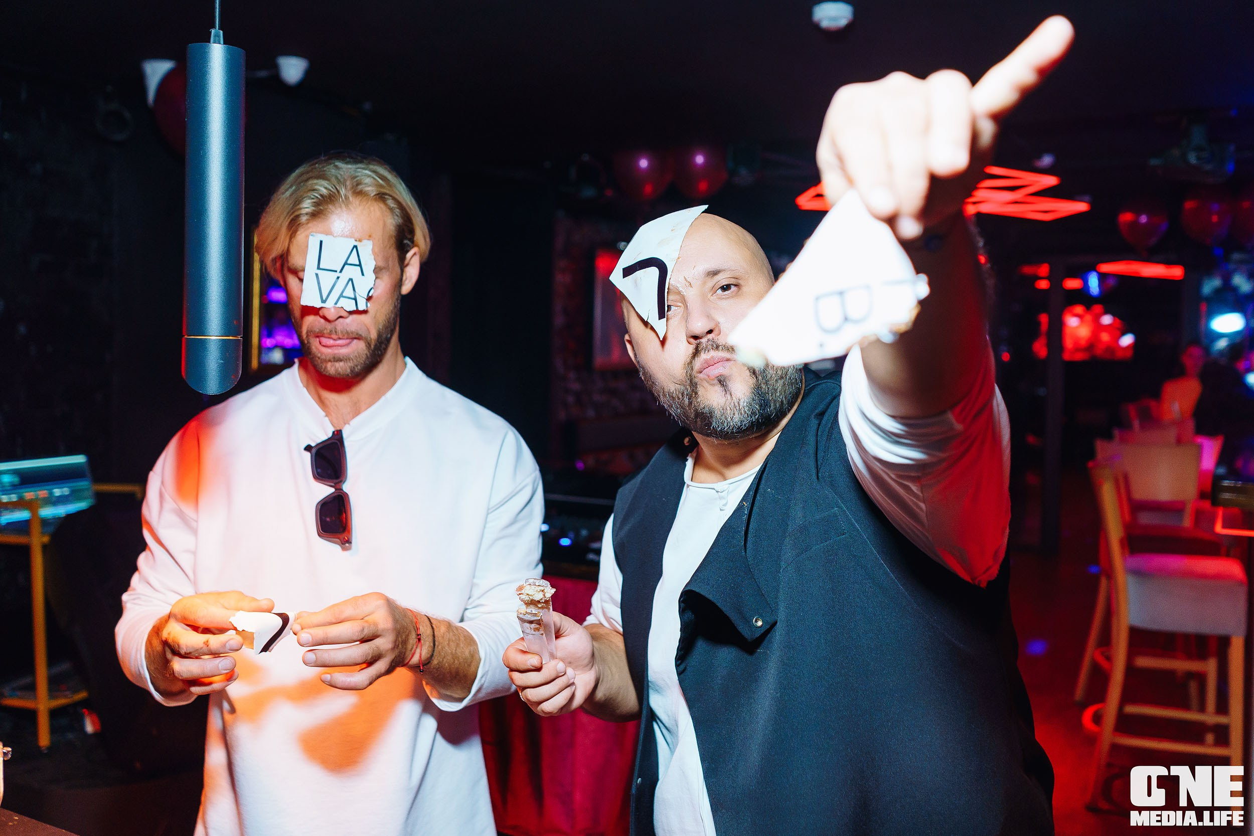 Фоторепортаж из Secret bar. One Media Life: фоторепортажи, фотоотчеты с мероприятий и заведений