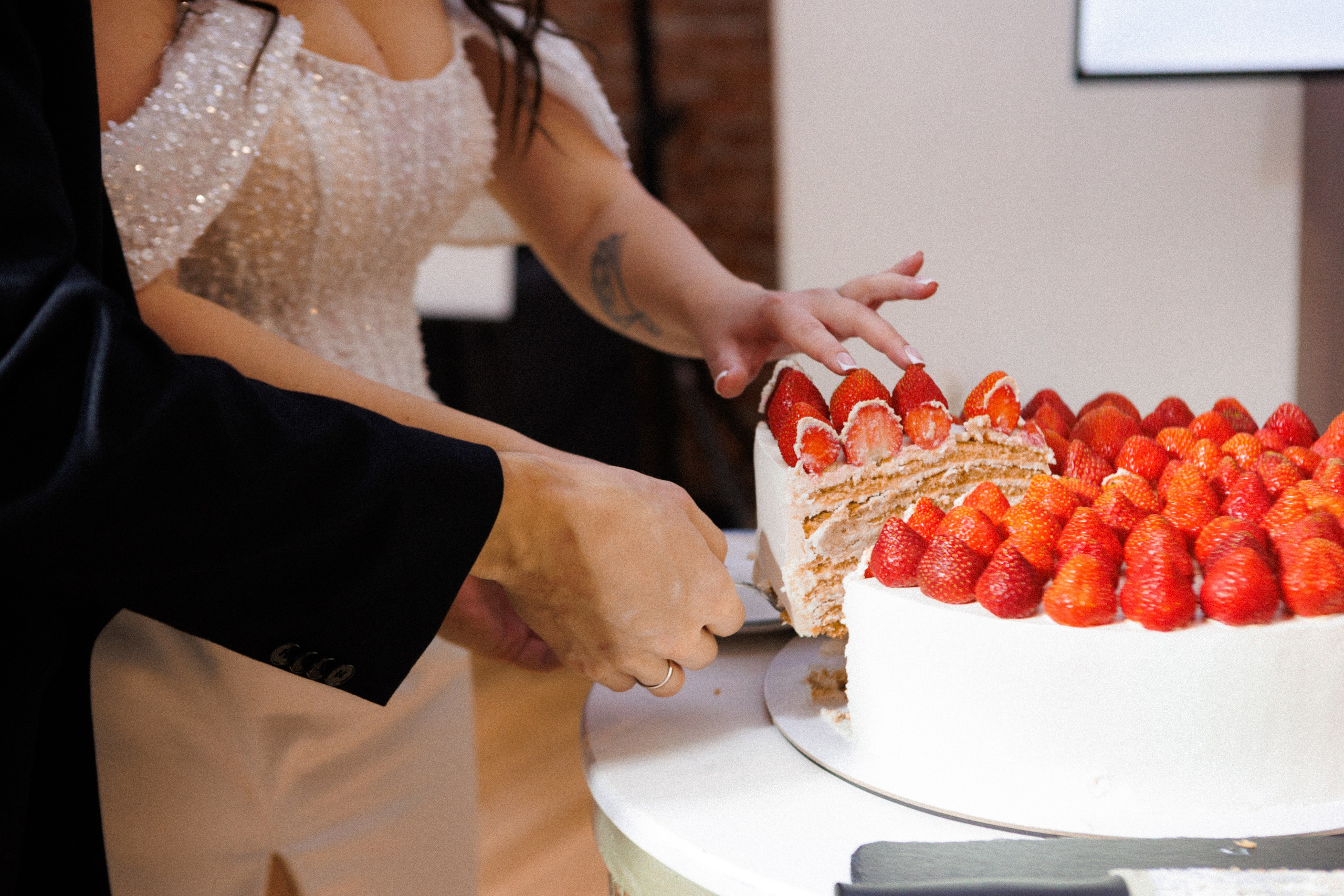 Яна и Артём. Свадебный фотограф в Екатеринбурге