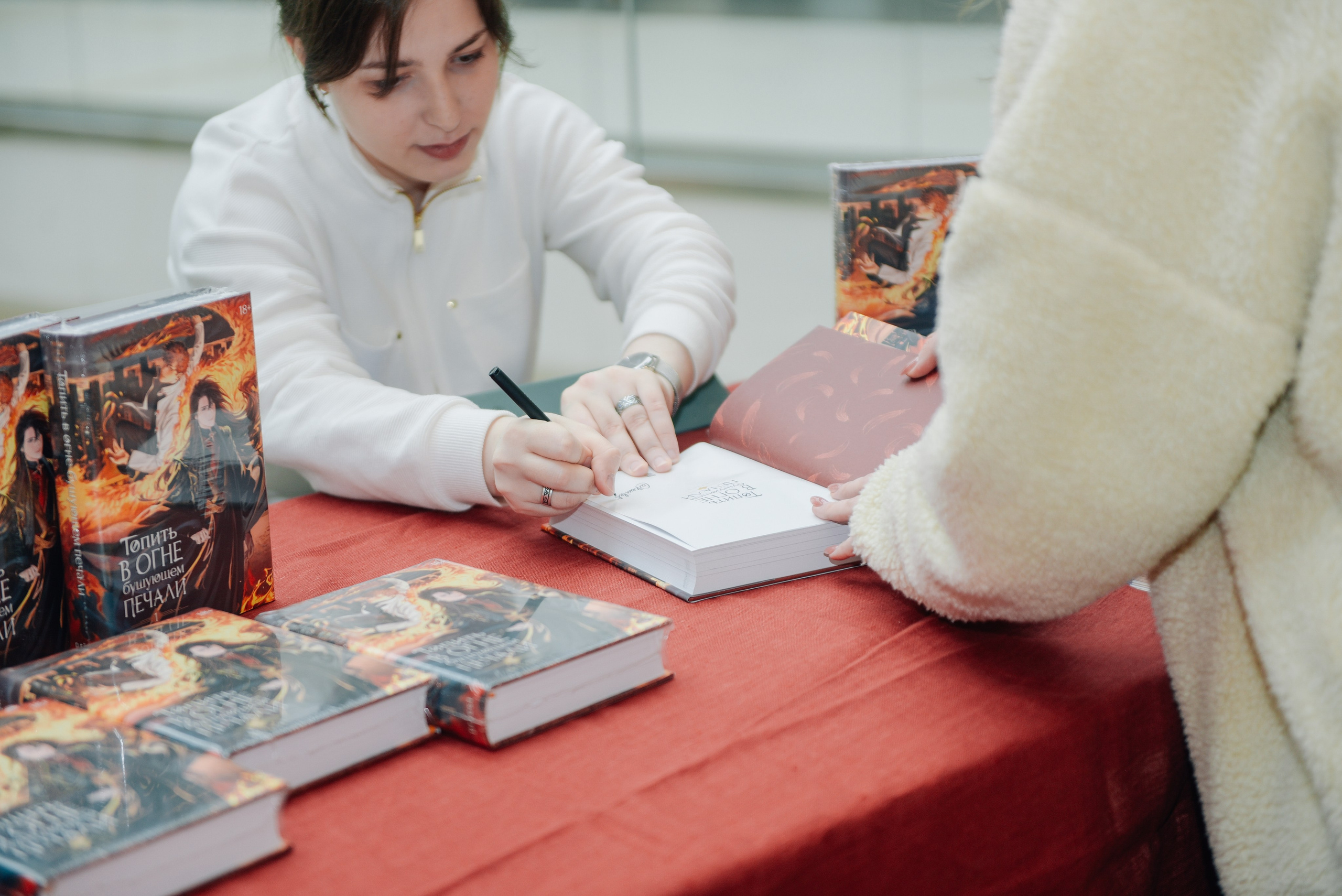 XL MEDIA Автограф-сессия с Renibet. Фотограф Лола Волна, город Москва