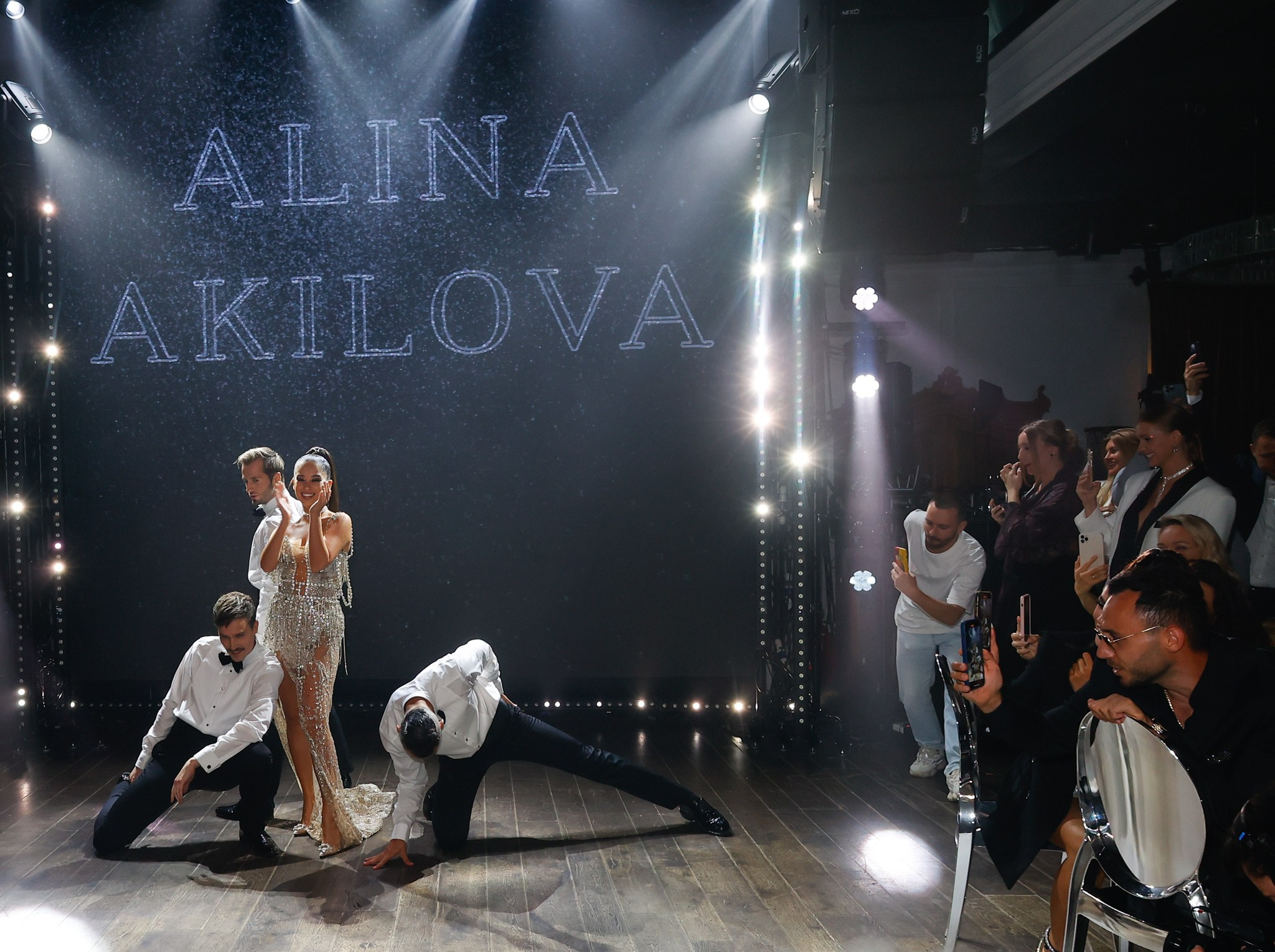 АЛИНА АКИЛОВА. Nikolskayasecular