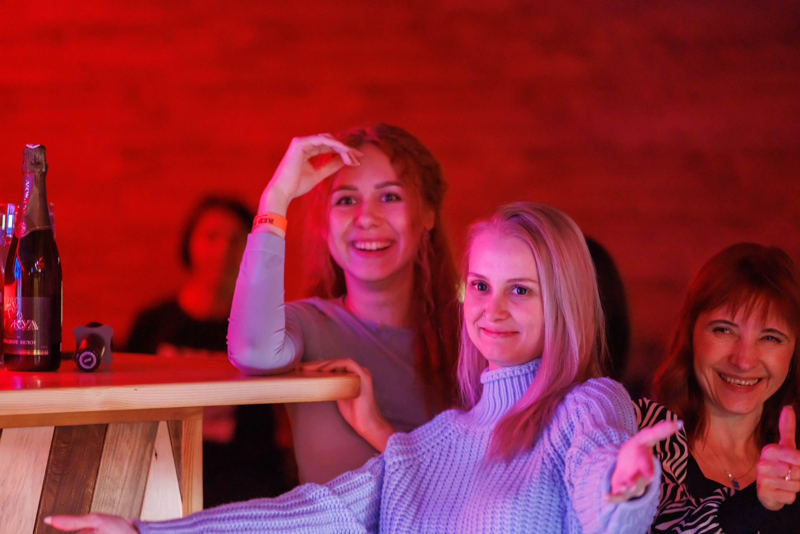 День рождения Red Bar. Ваши Истории. Фотограф/видеограф. Абакан