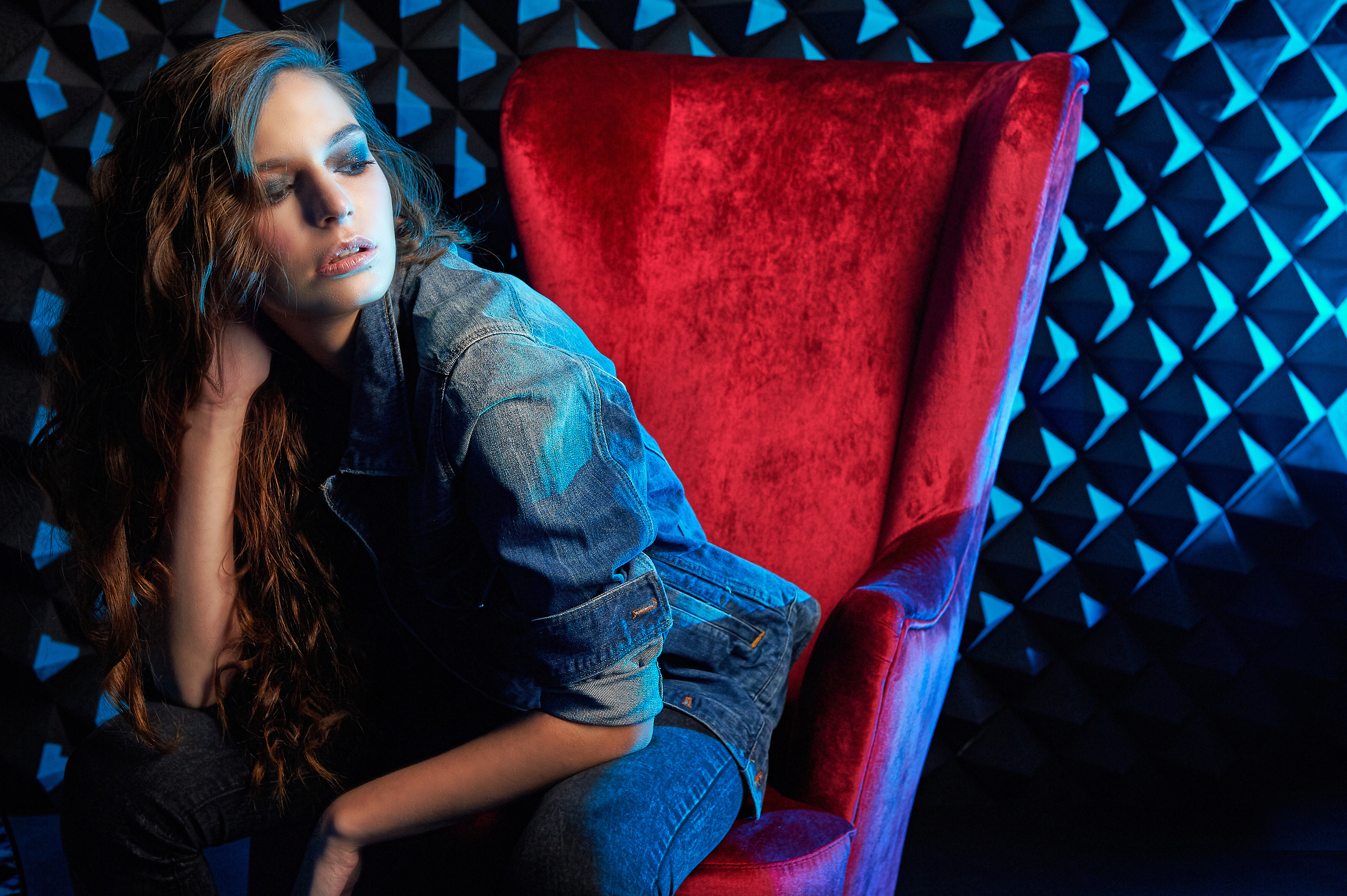 Откровенная фотосессия в чтудии Чили