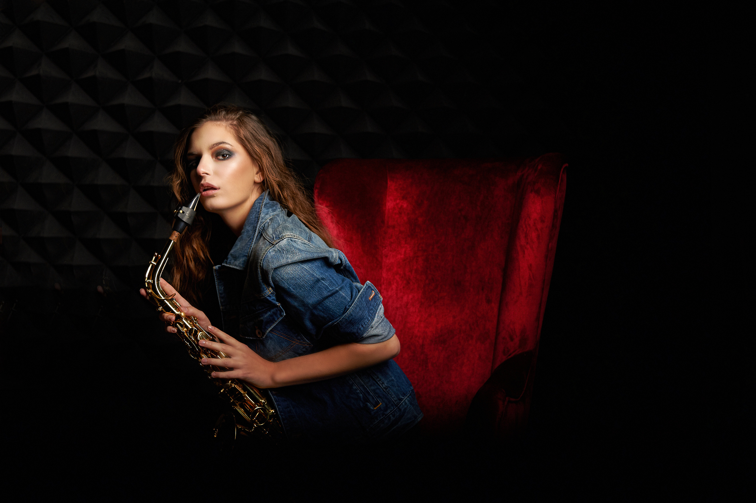 Откровенная фотосессия в чтудии Чили