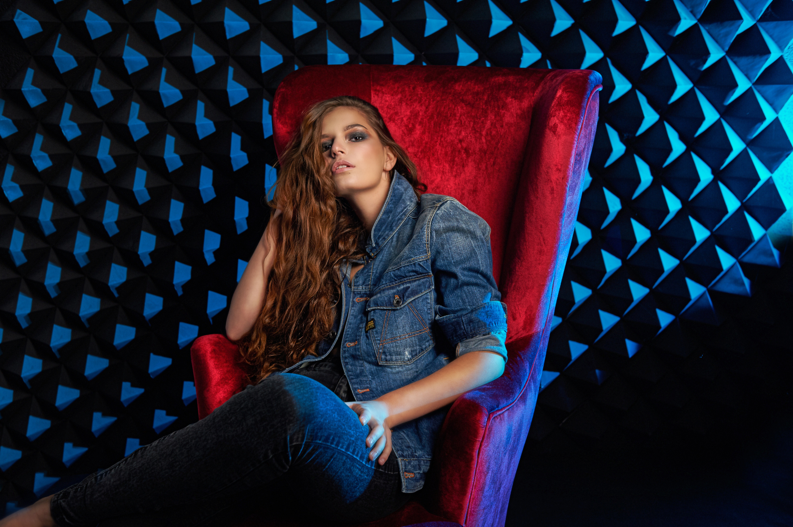 Откровенная фотосессия в чтудии Чили