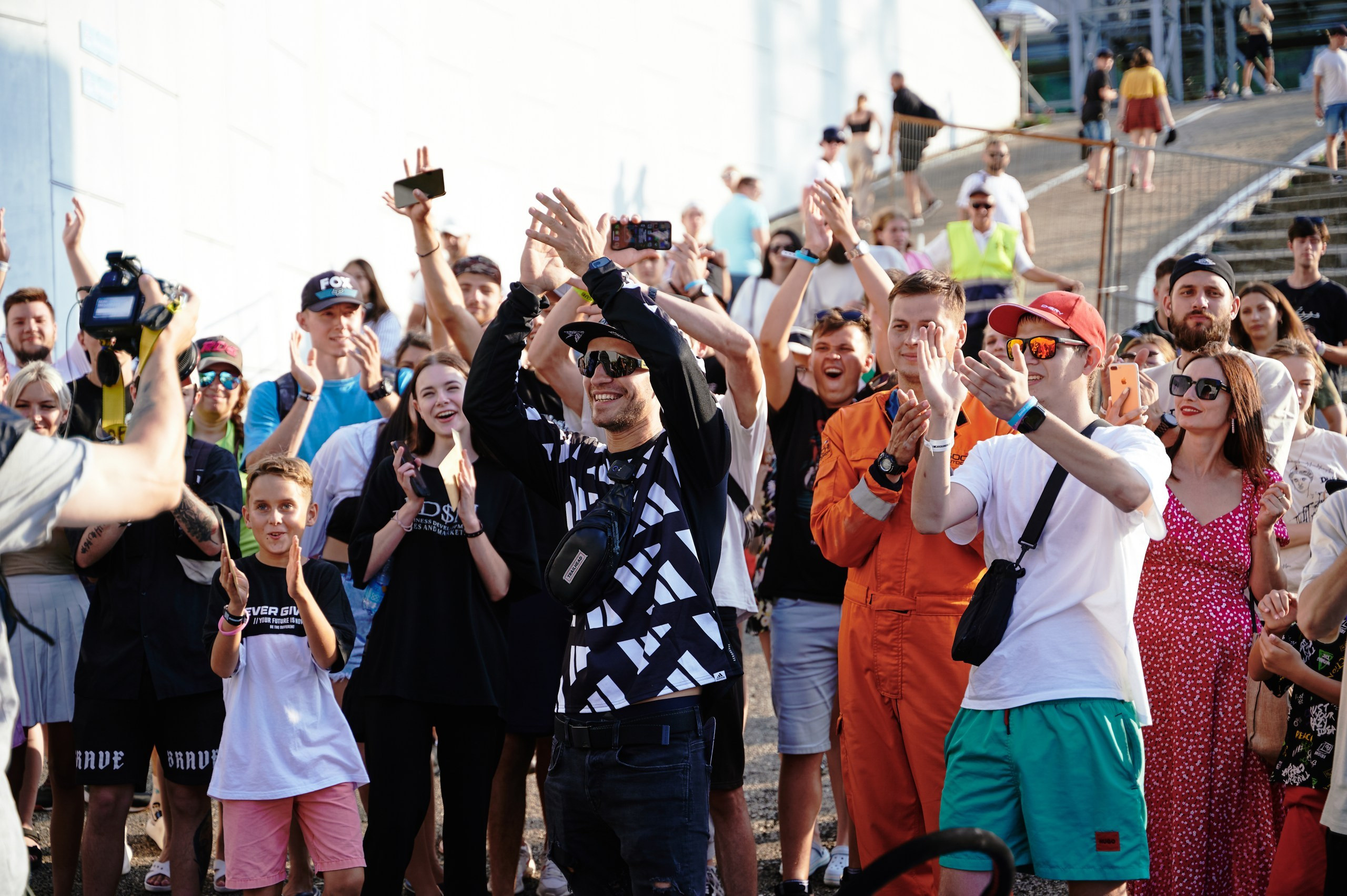 GROUNDED. Фотограф Сочи Александр Лашкул