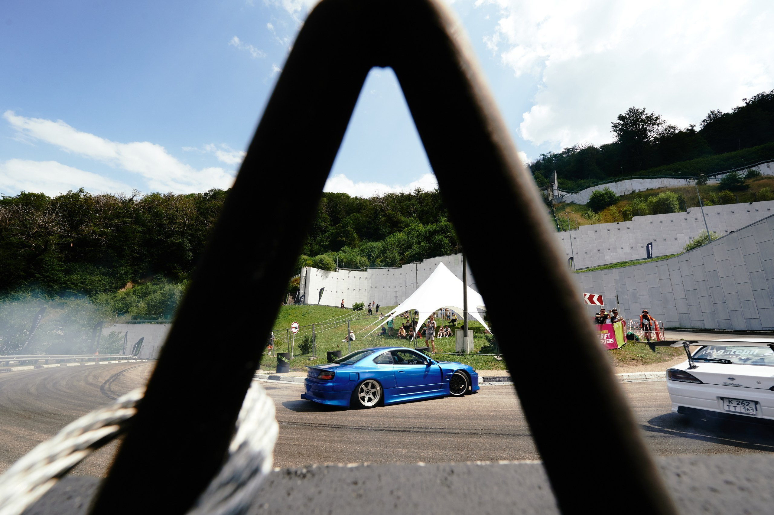 GROUNDED. Фотограф Сочи Александр Лашкул