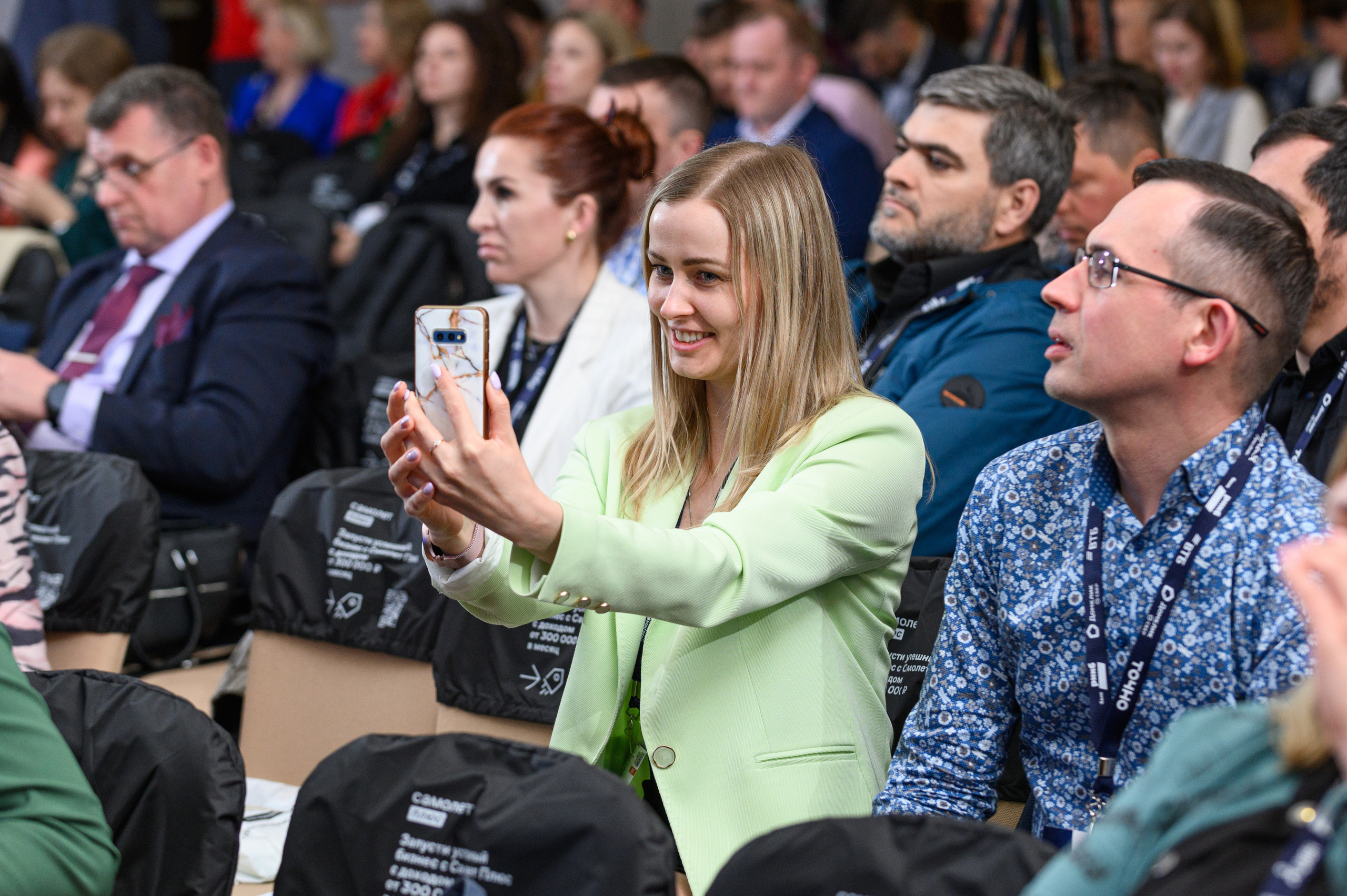 САМОЛЕТ +. Фотограф Сочи Александр Лашкул