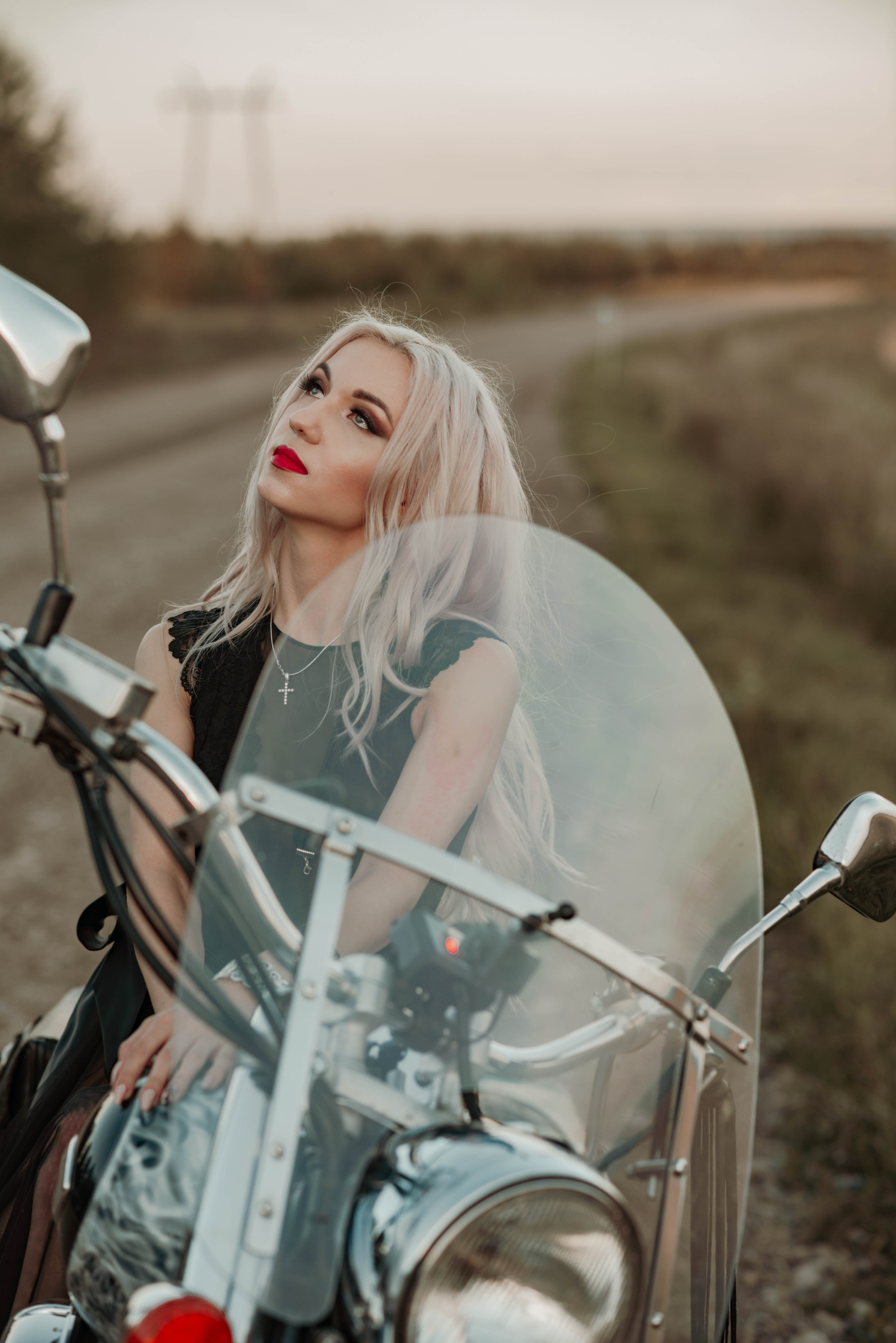 На мотоцикле. Семейный и свадебный фотограф в Абакане Юлия Су