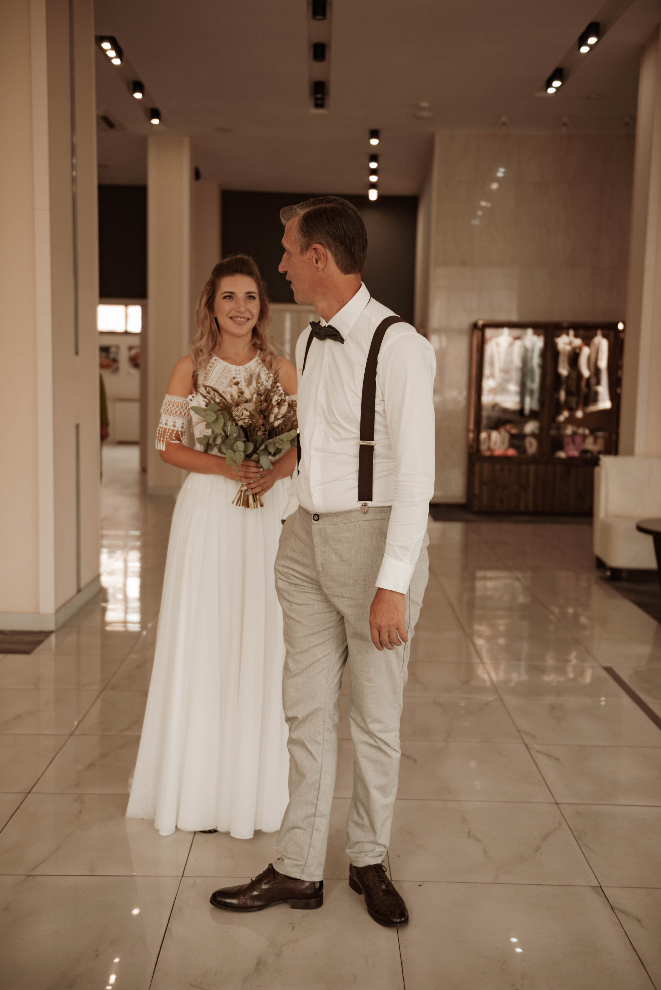 Фотосъёмка невесты и папы. Семейный и свадебный фотограф в Абакане Юлия Су