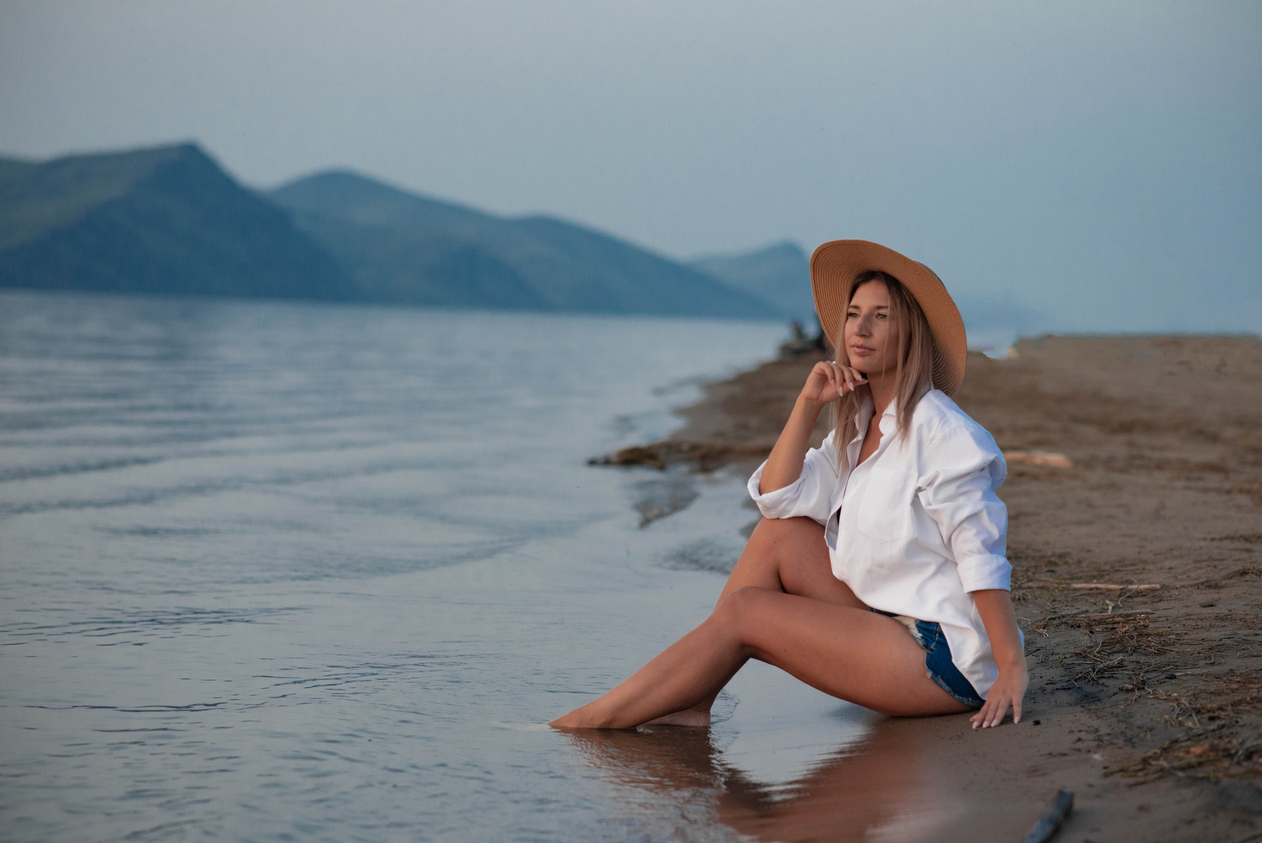 Предсвадебная на побережье. Семейный и свадебный фотограф в Абакане Юлия Су