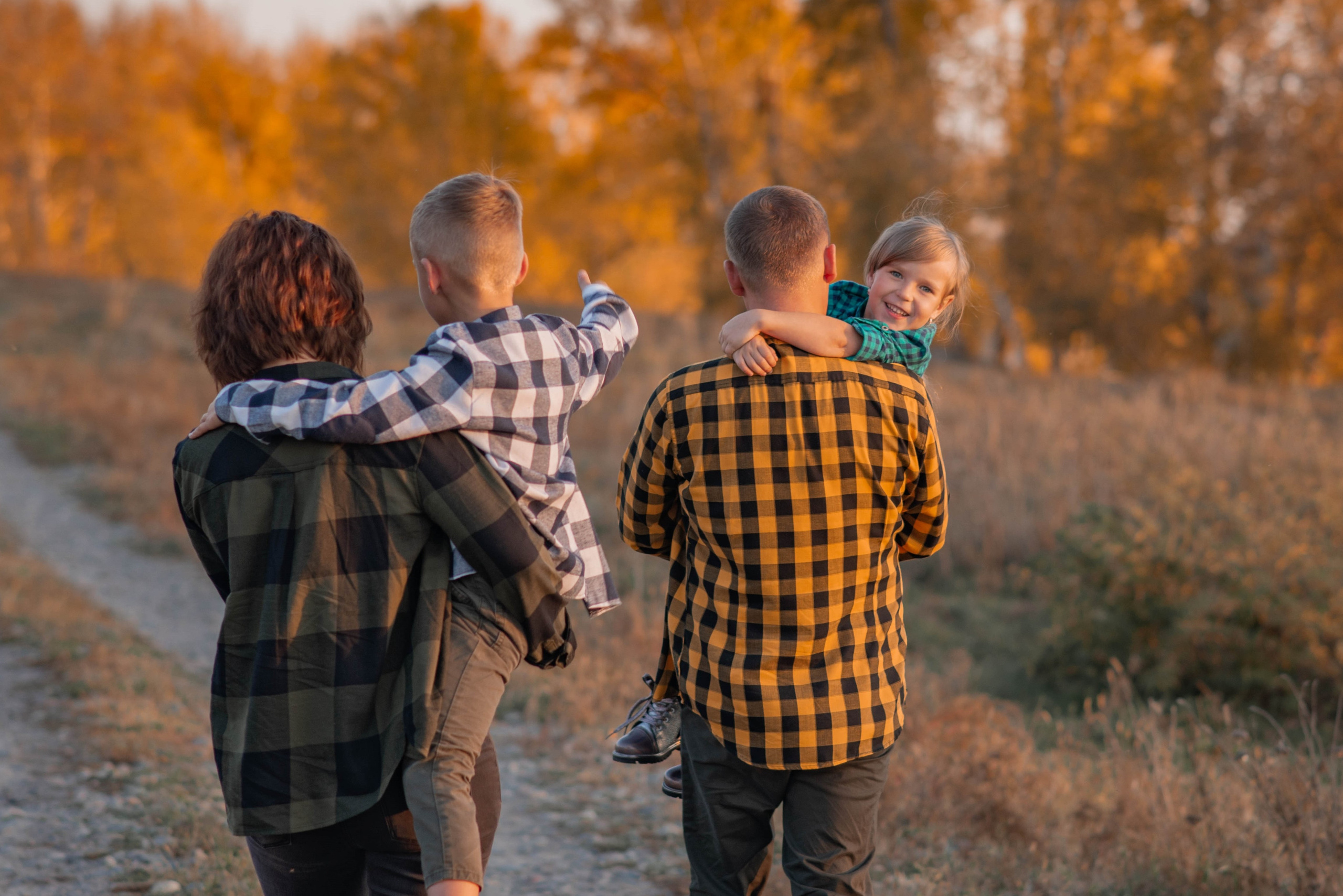 Ольга и Алексей. Семейный и свадебный фотограф в Абакане Юлия Су