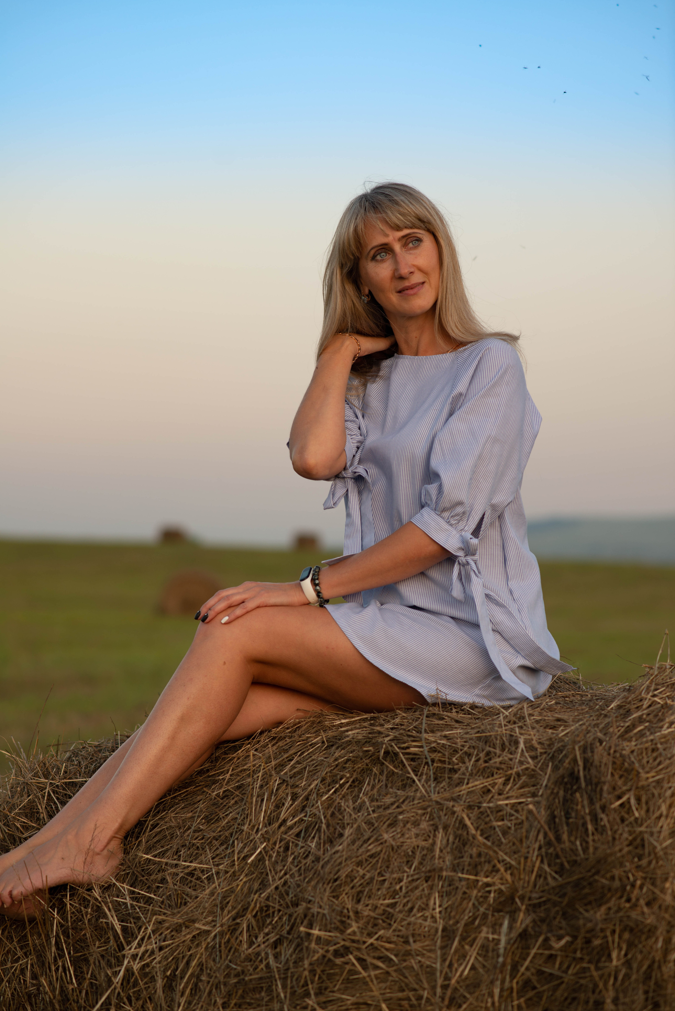 У сена. Семейный и свадебный фотограф в Абакане Юлия Су