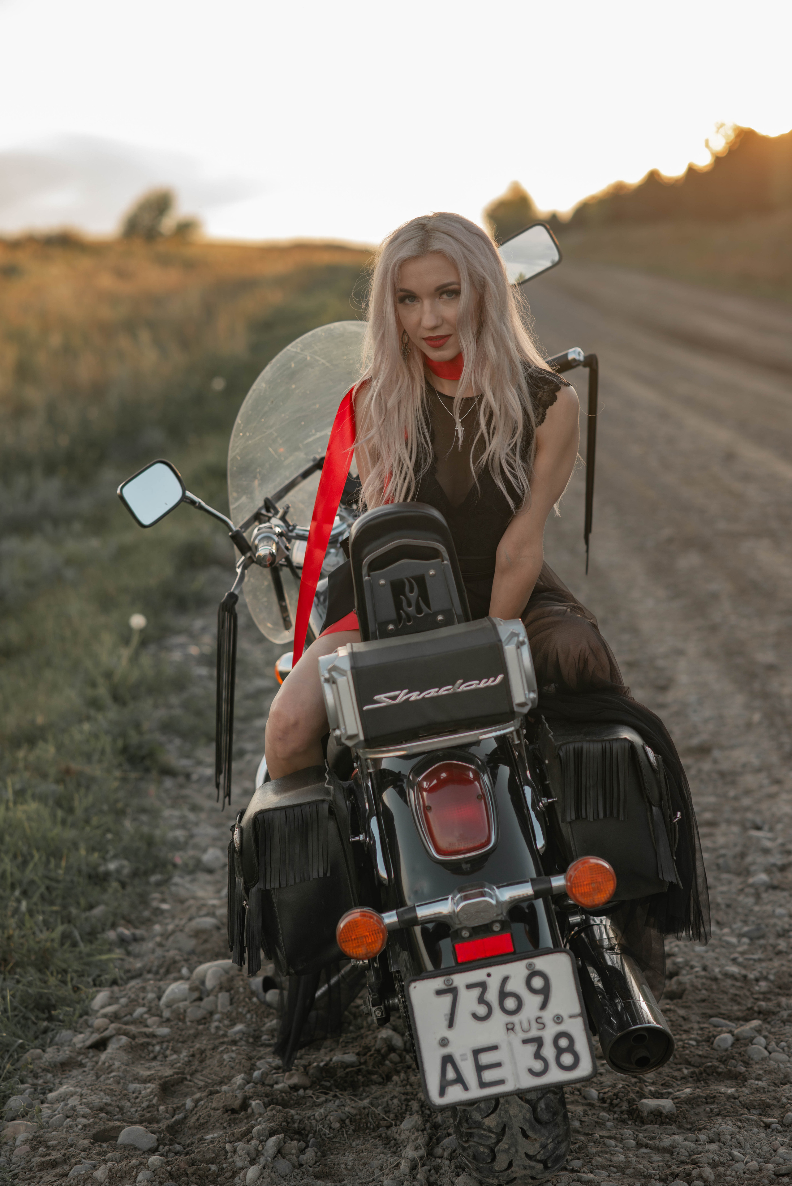 На мотоцикле. Семейный и свадебный фотограф в Абакане Юлия Су