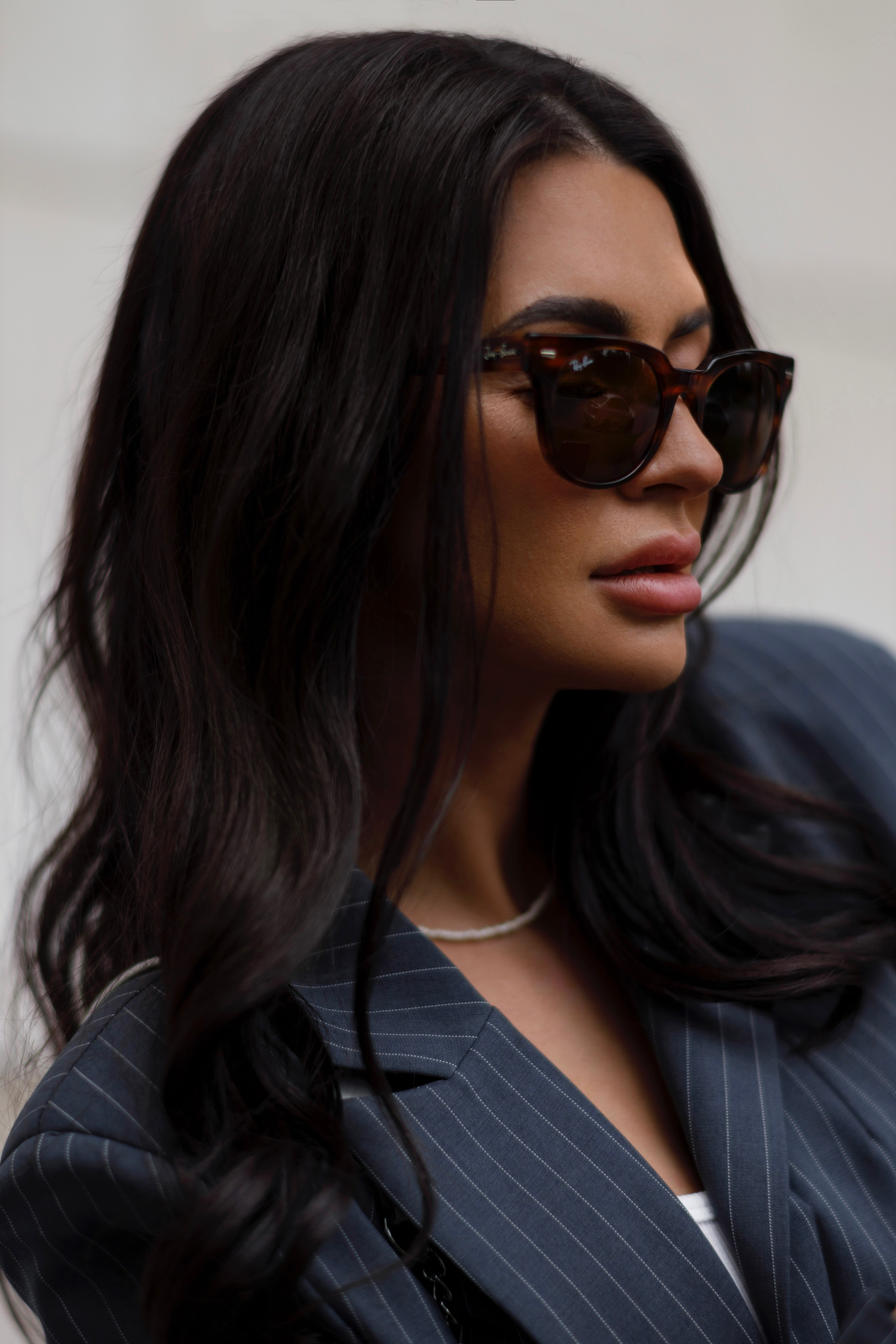 ЖЕНСКИЙ ПОРТРЕТ (ПРОГУЛКА, ИНТЕРЬЕР). Фотограф Иркутск.Дарья Казакова